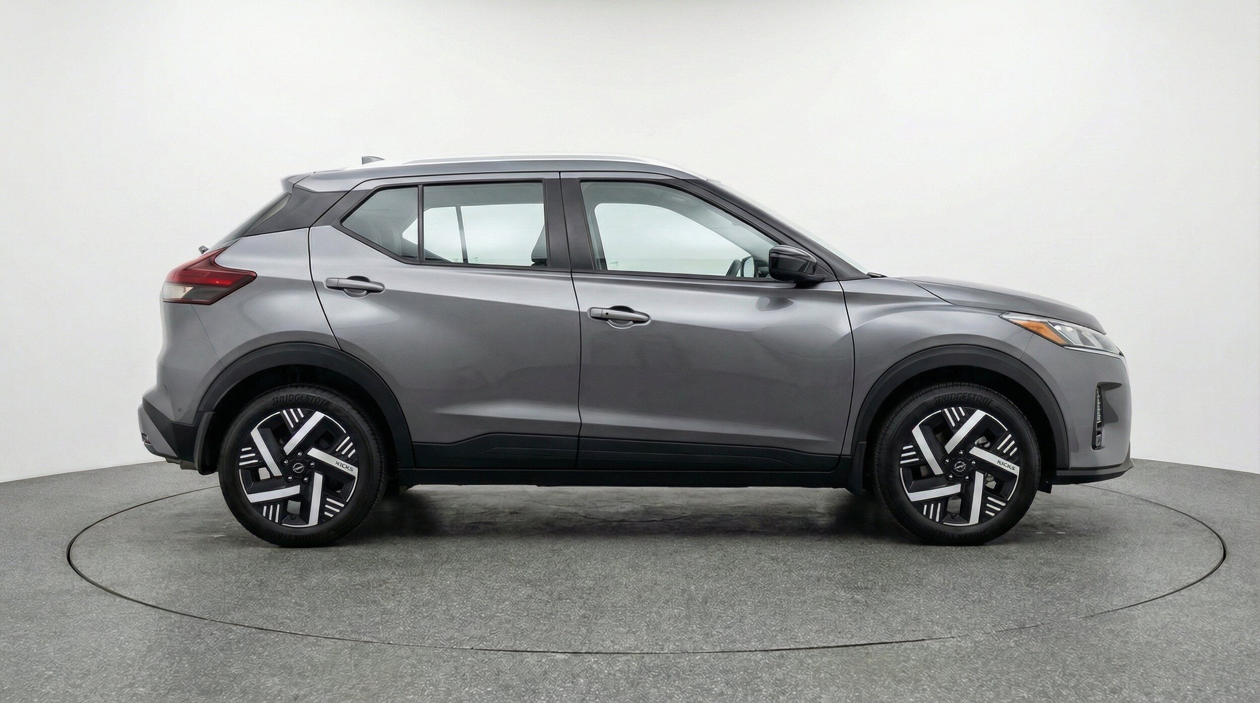 Thumbnail: 2026 Nissan Kicks - 11