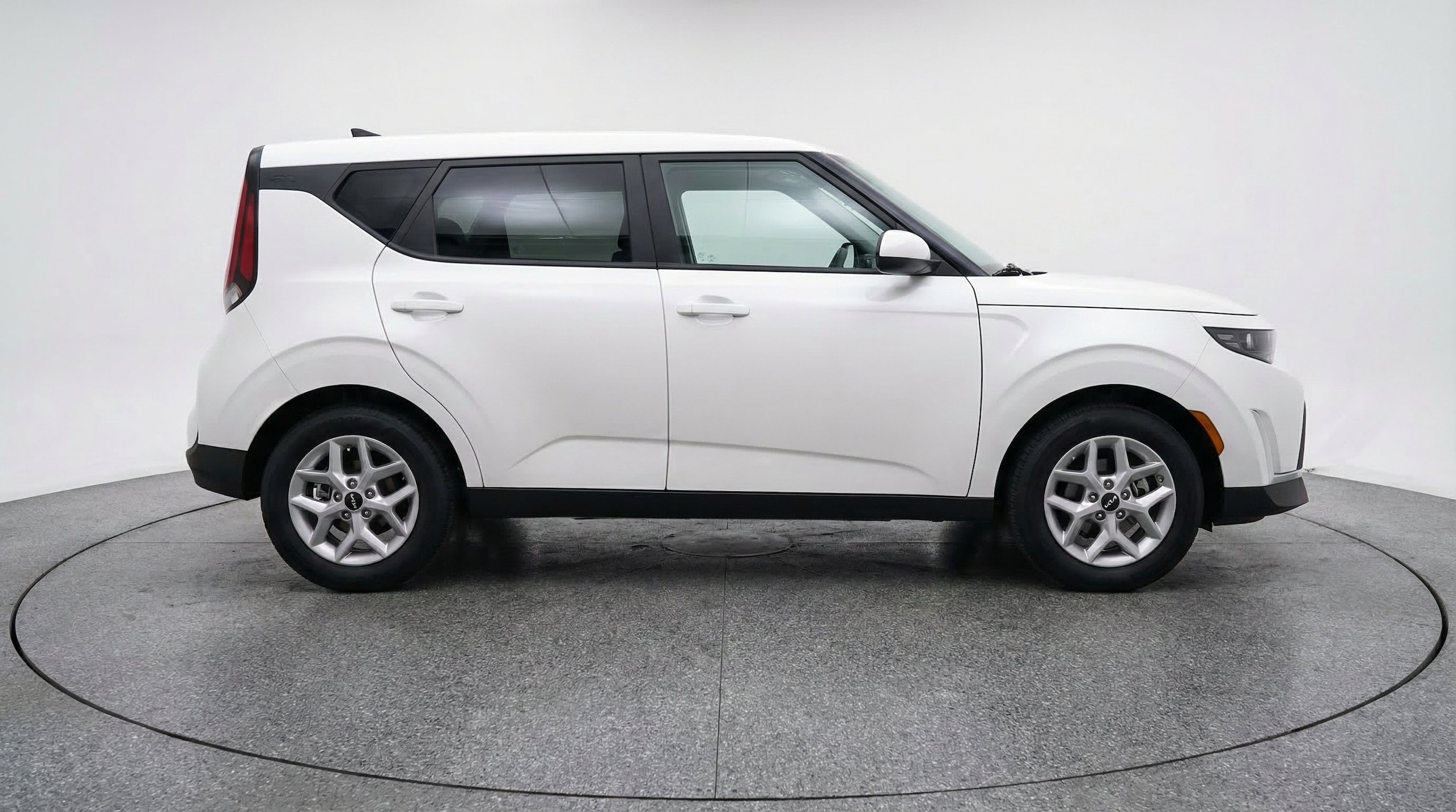 Thumbnail: 2025 Kia Soul - 11