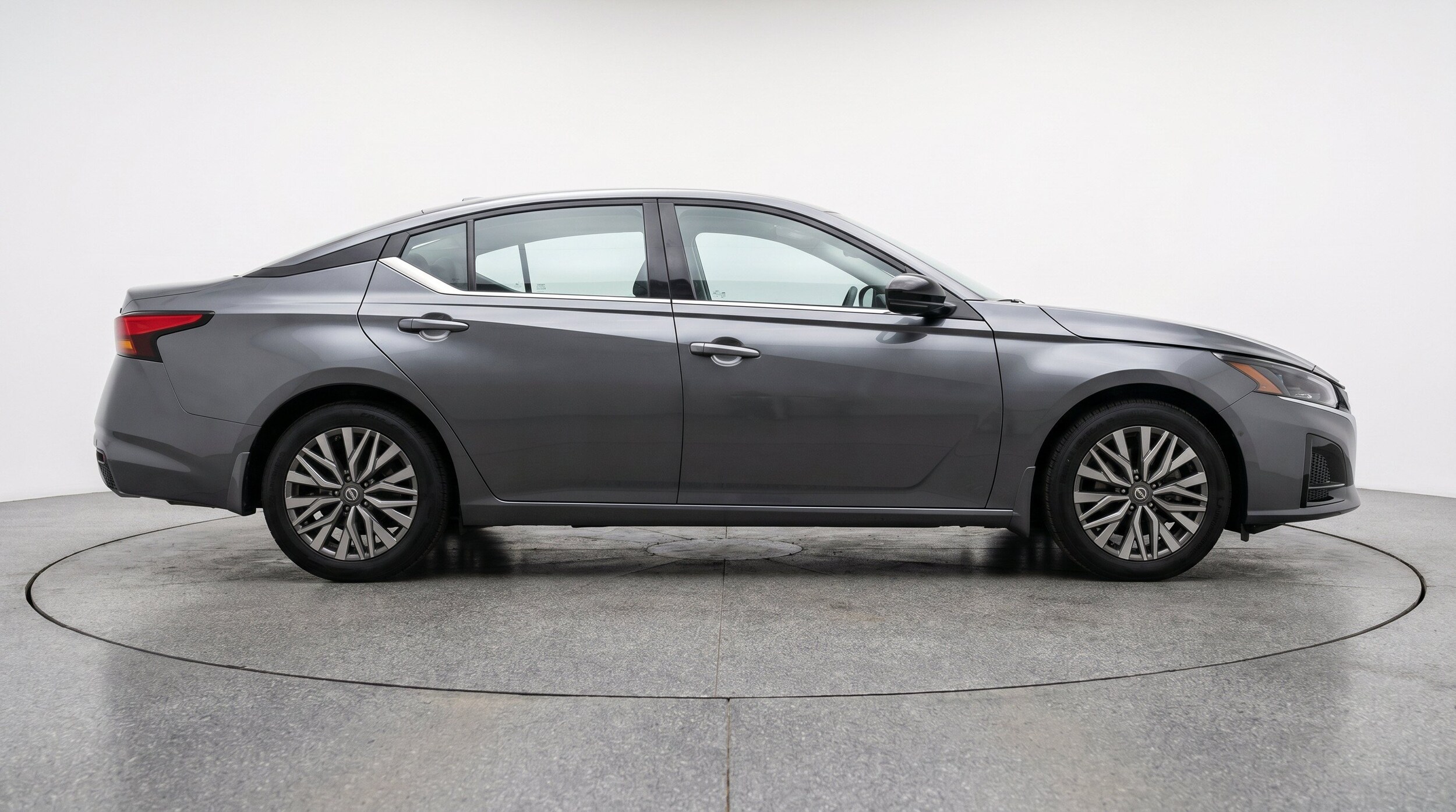 Thumbnail: 2025 Nissan Altima - 11