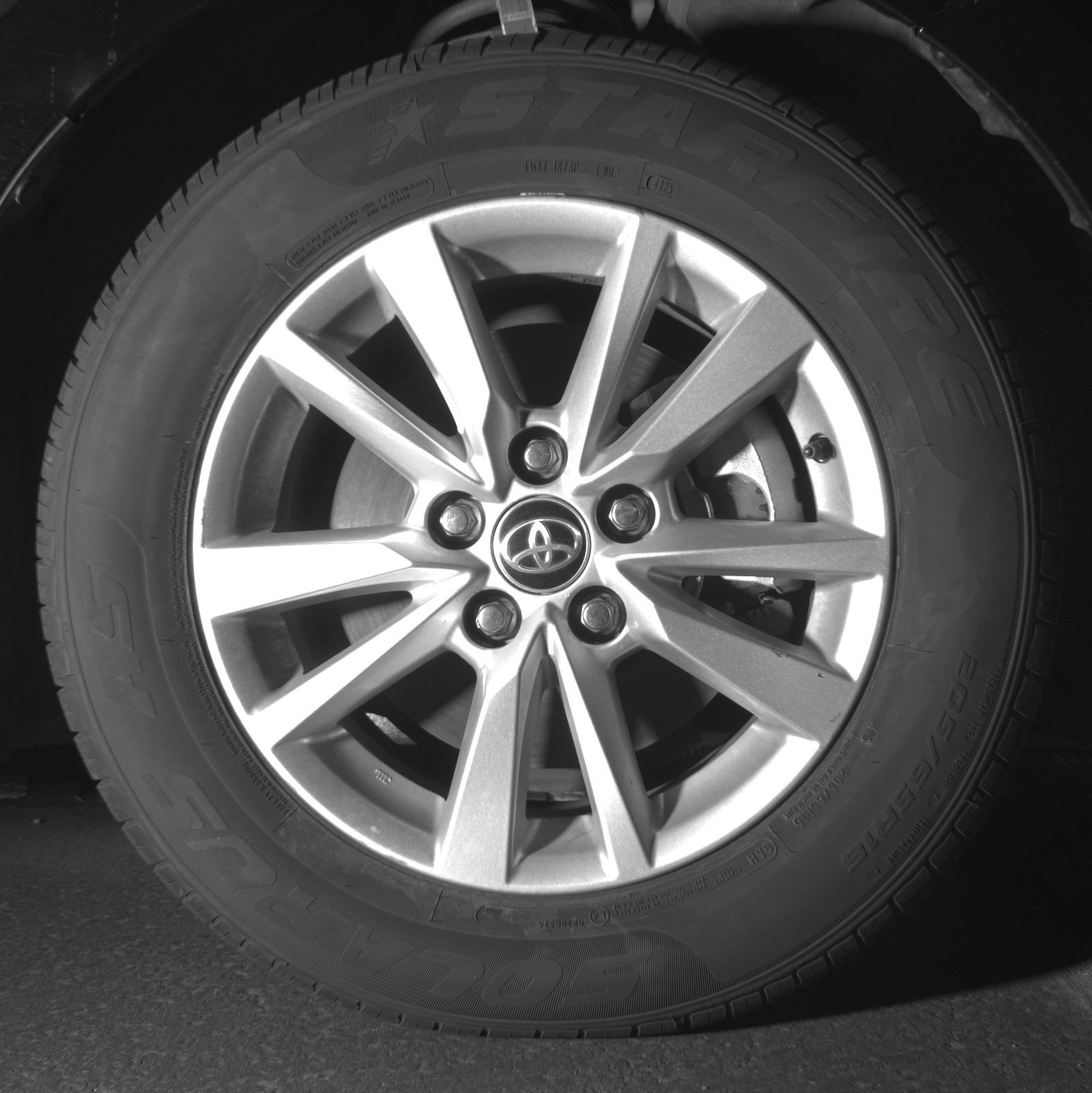 Thumbnail: 2025 Toyota Camry - 13