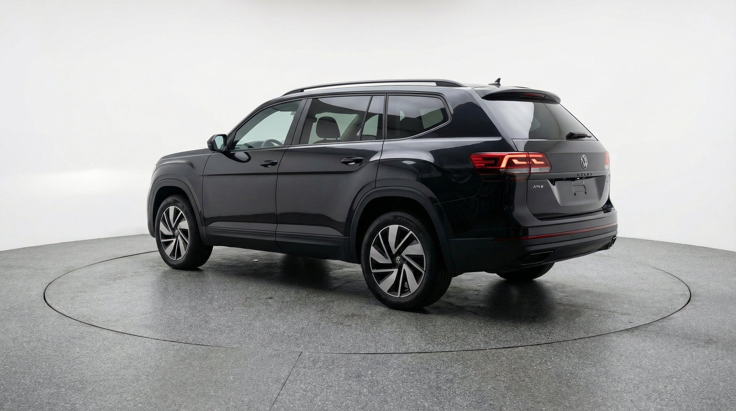 Thumbnail: 2026 Volkswagen Atlas - 6
