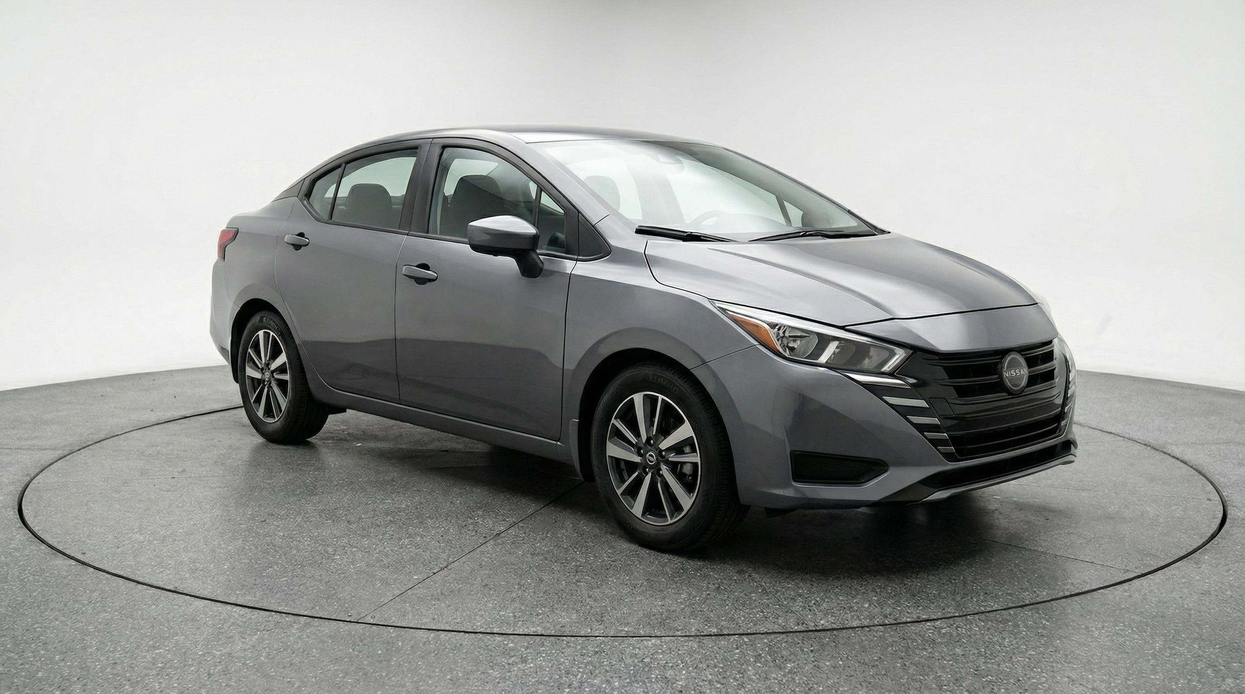 2025 Nissan Versa Sedan SV