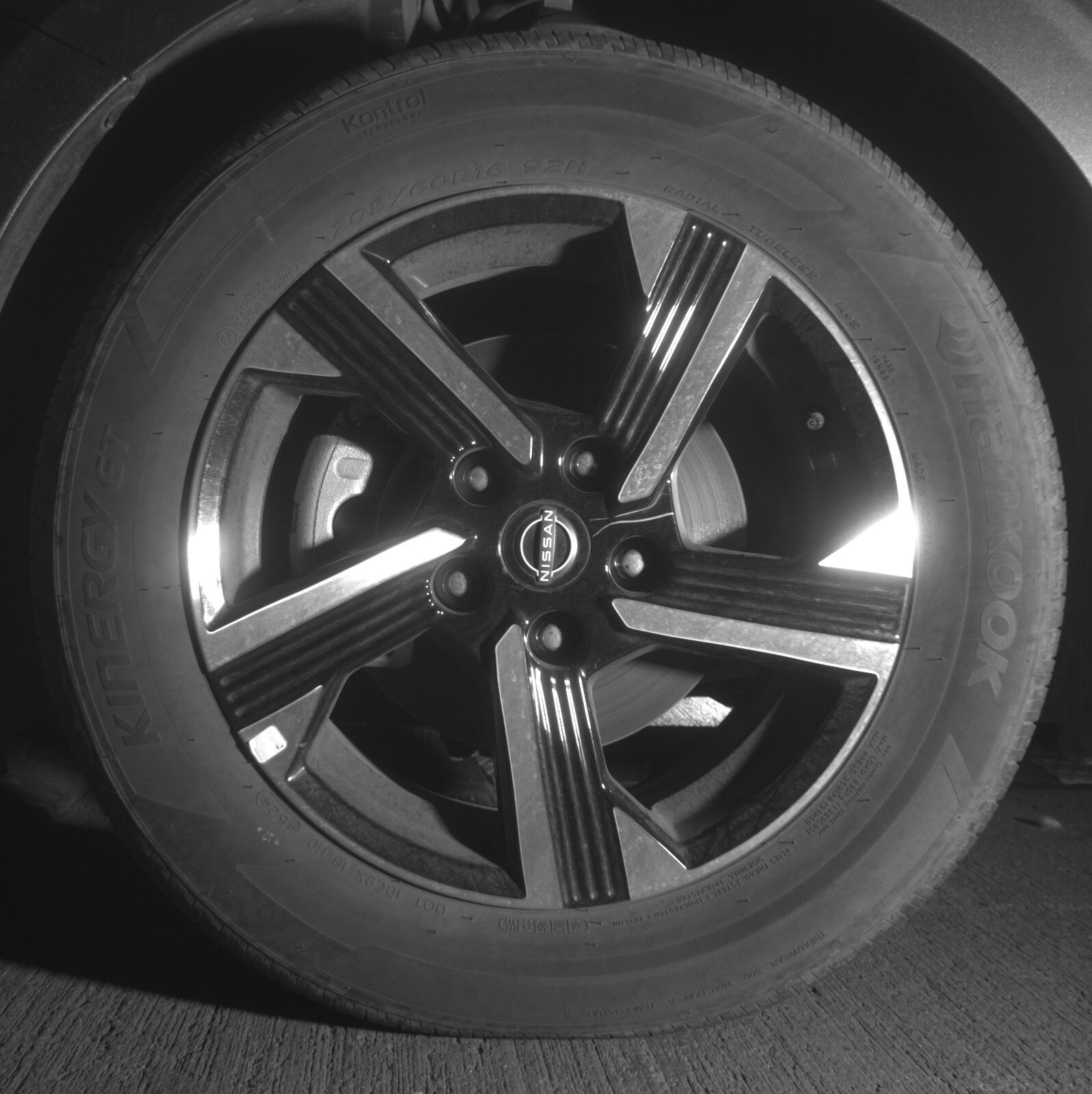 Thumbnail: 2025 Nissan Sentra - 9