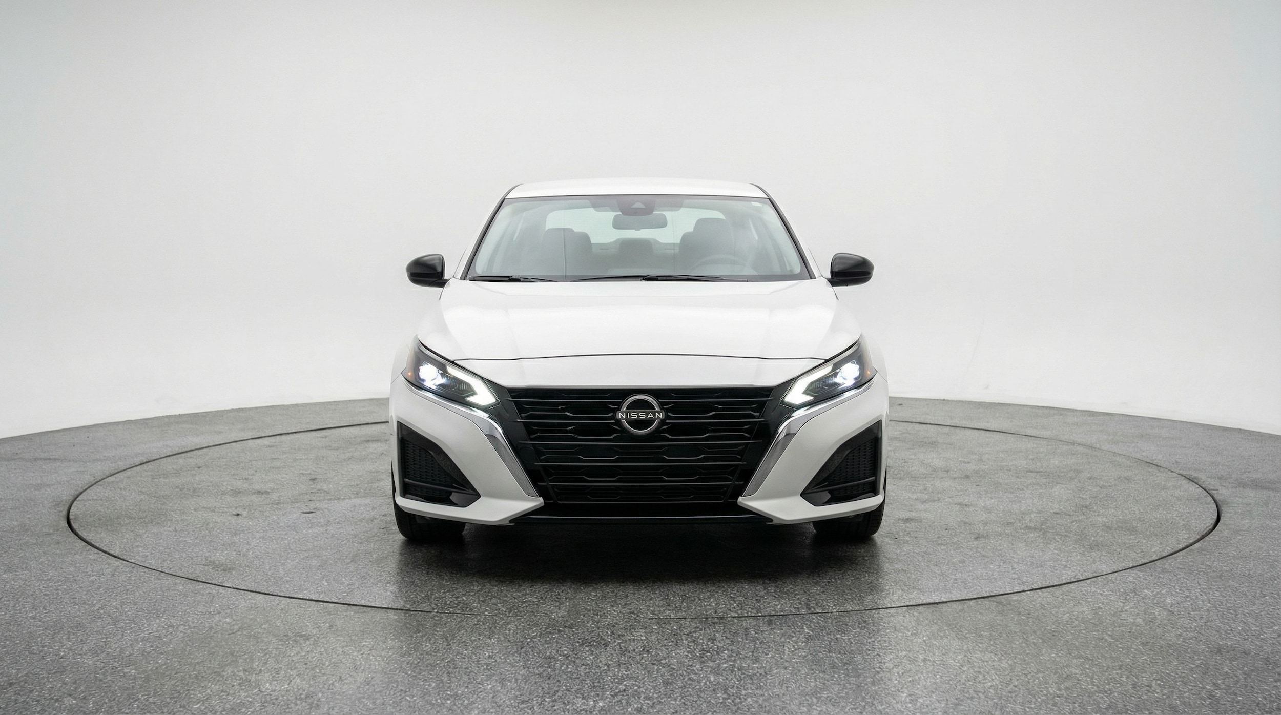 Thumbnail: 2025 Nissan Altima - 2