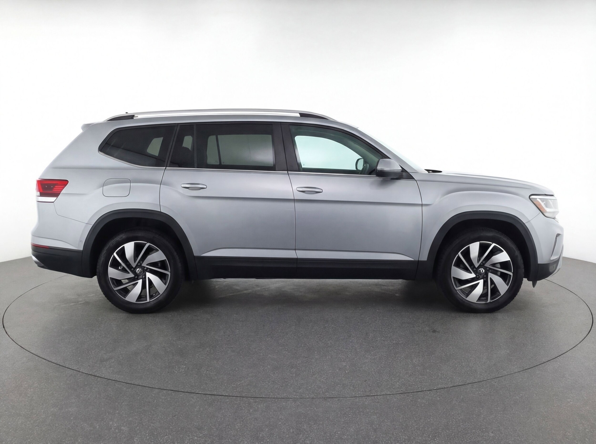 Thumbnail: 2024 Volkswagen Atlas - 11