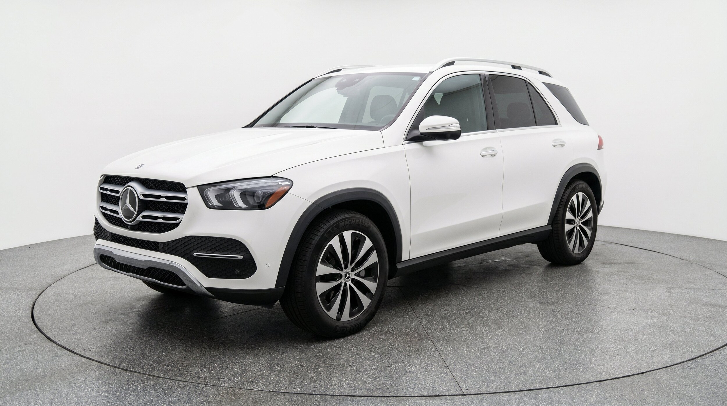 Thumbnail: 2026 Mercedes-Benz GLE - 3