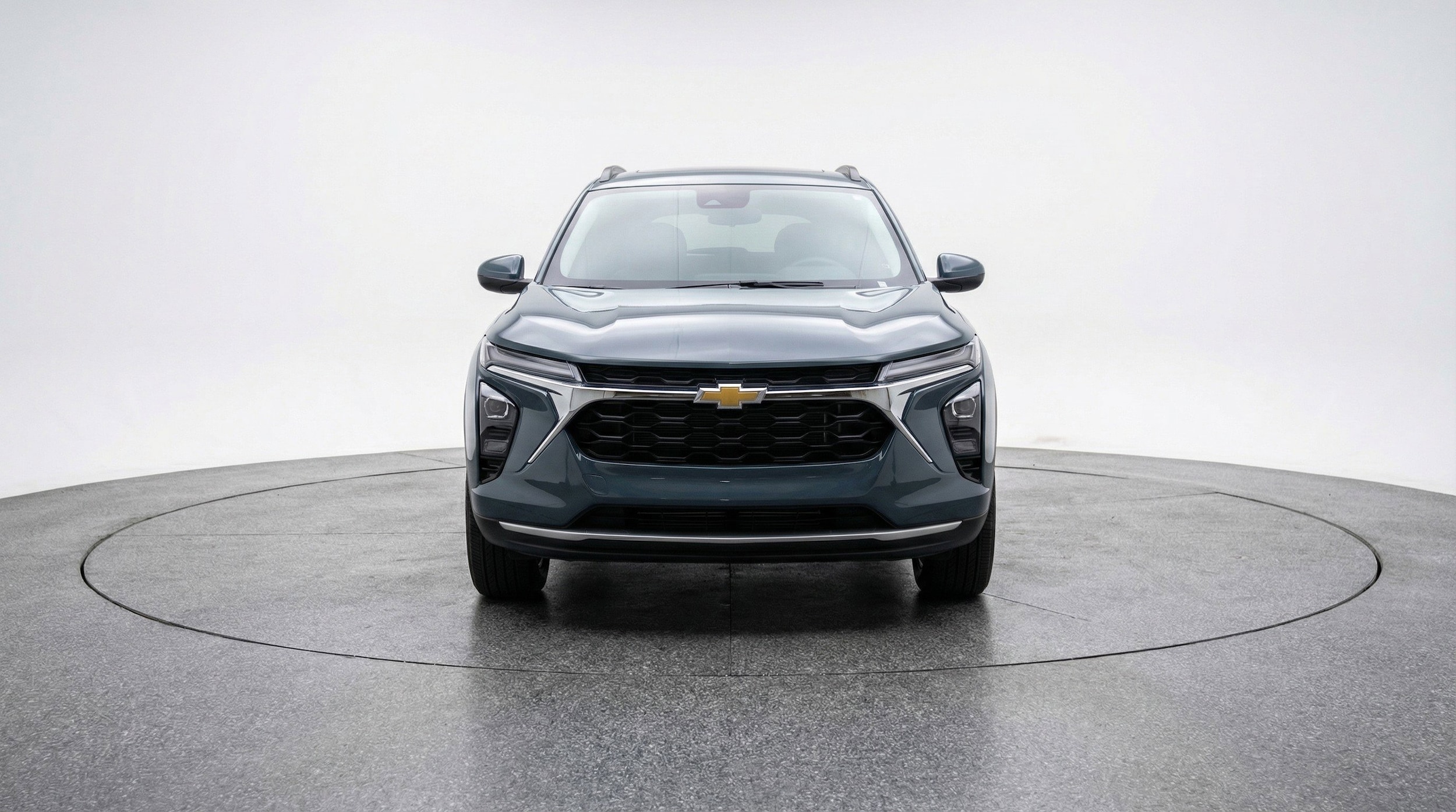 Thumbnail: 2025 Chevrolet Trax - 2