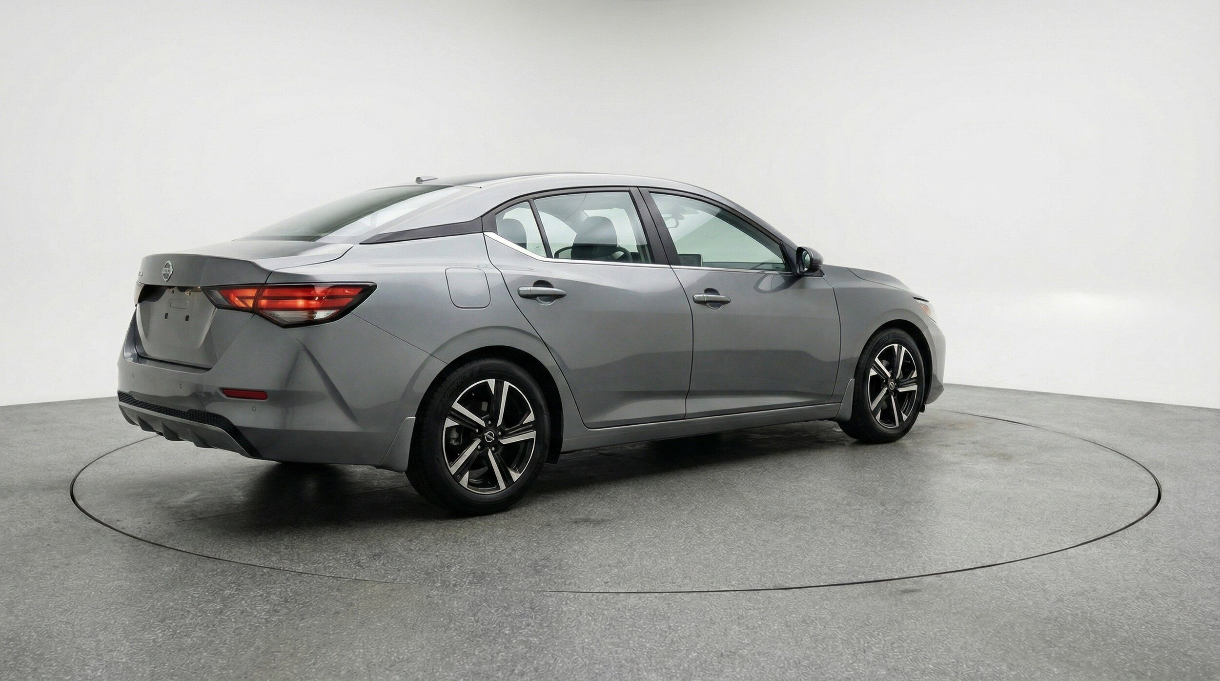 Thumbnail: 2025 Nissan Sentra - 9