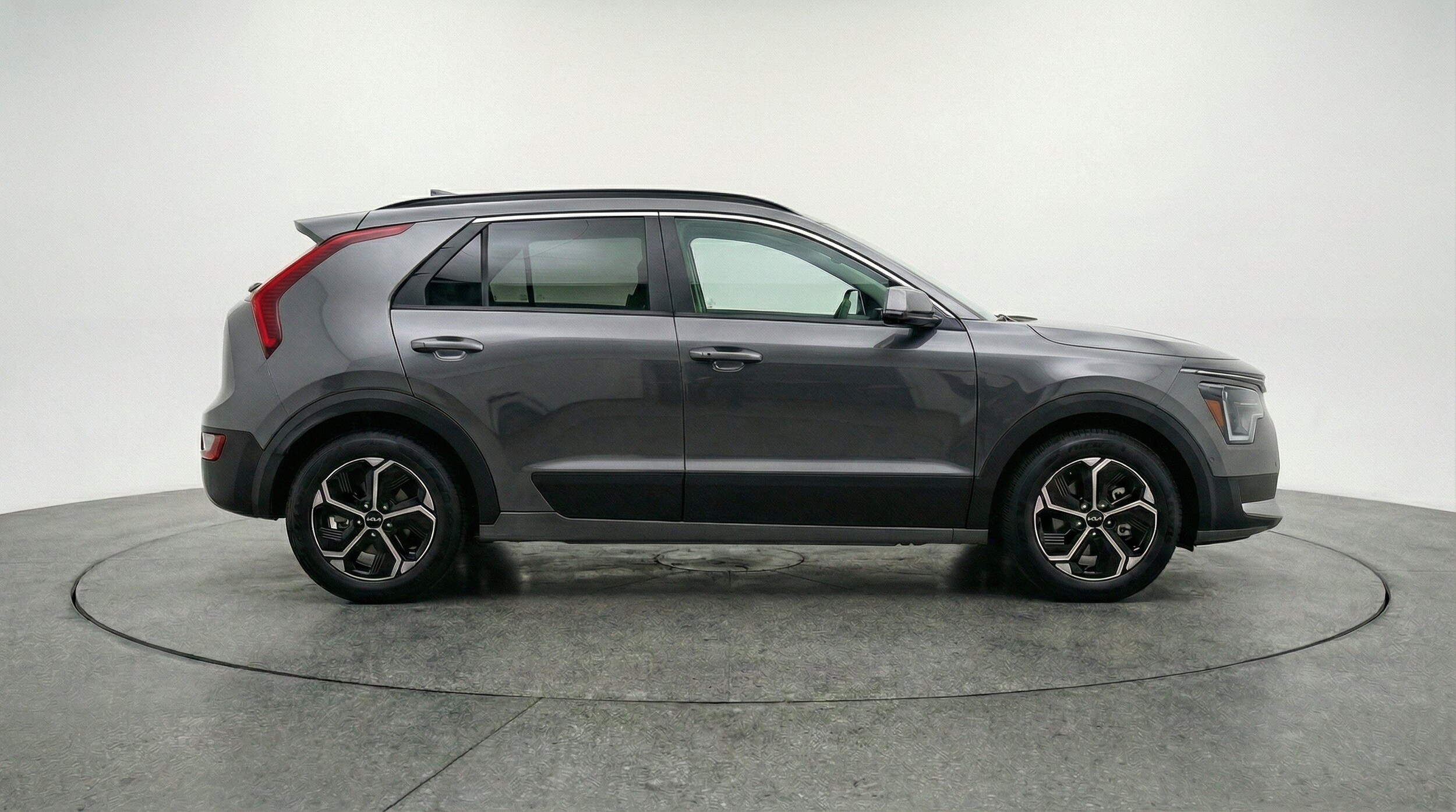 Thumbnail: 2026 Kia Niro - 11