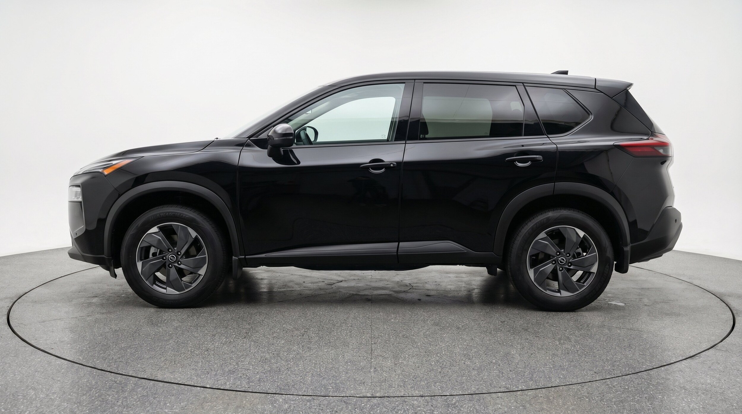 Thumbnail: 2025 Nissan Rogue - 5