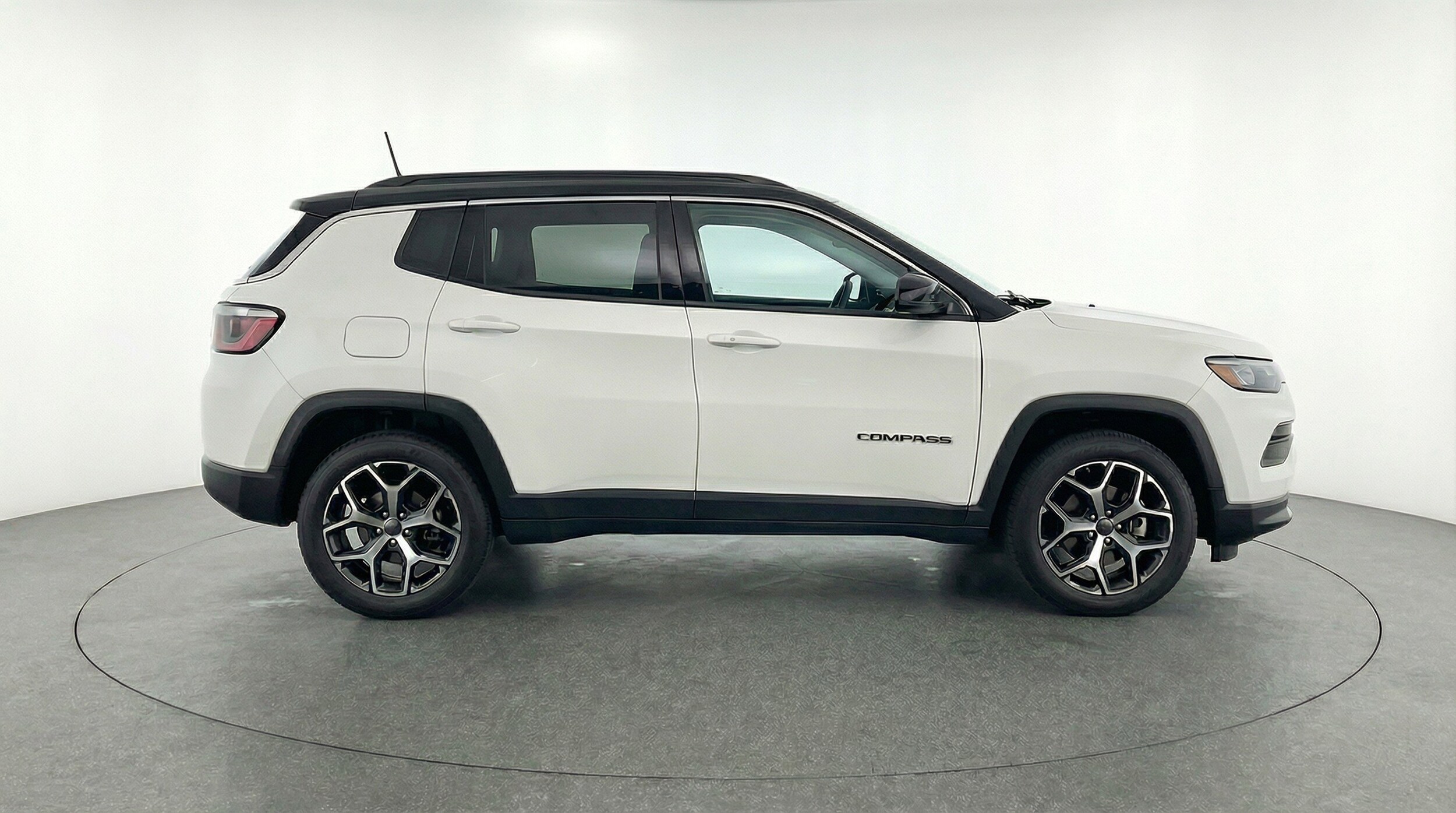 Thumbnail: 2025 Jeep Compass - 11