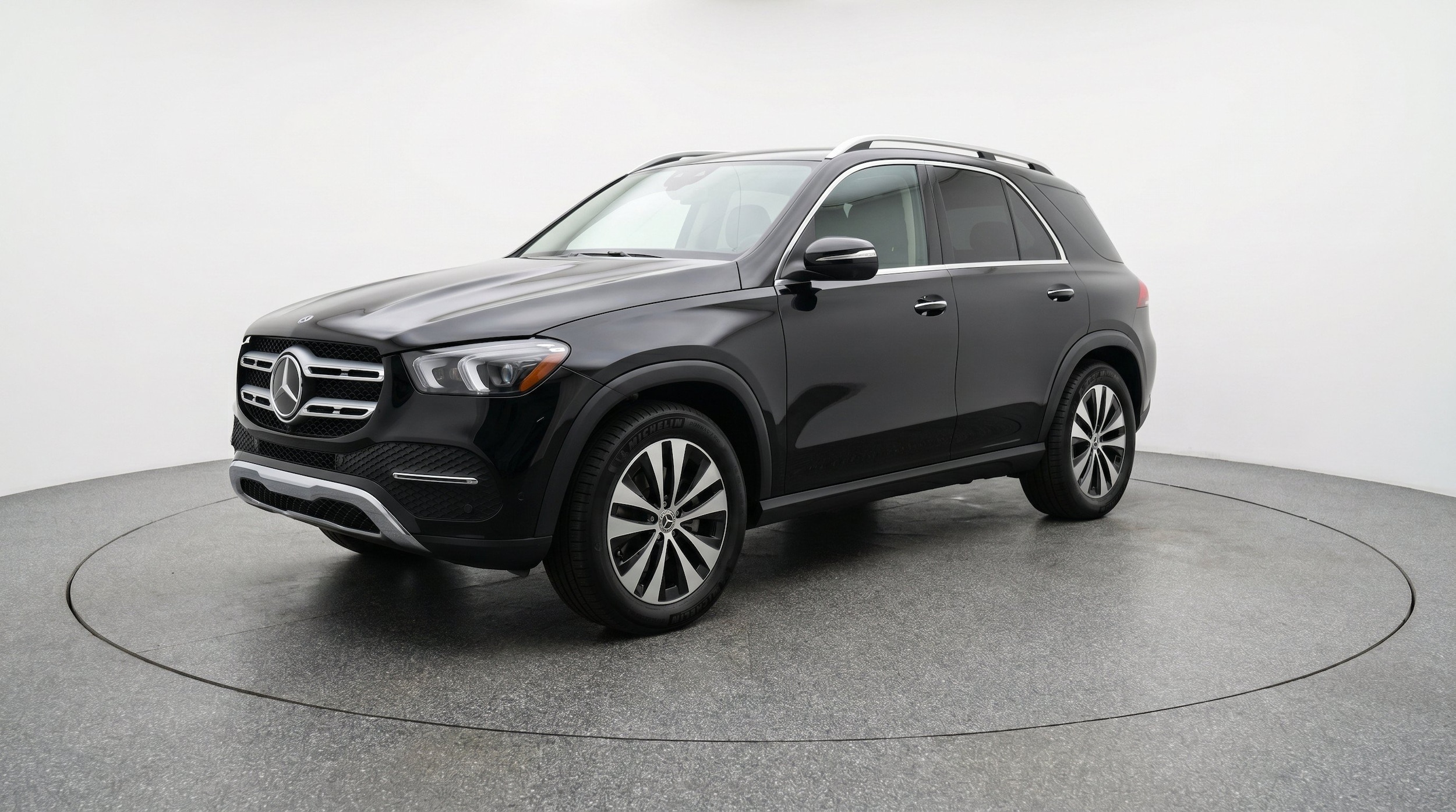 Thumbnail: 2026 Mercedes-Benz GLE - 3