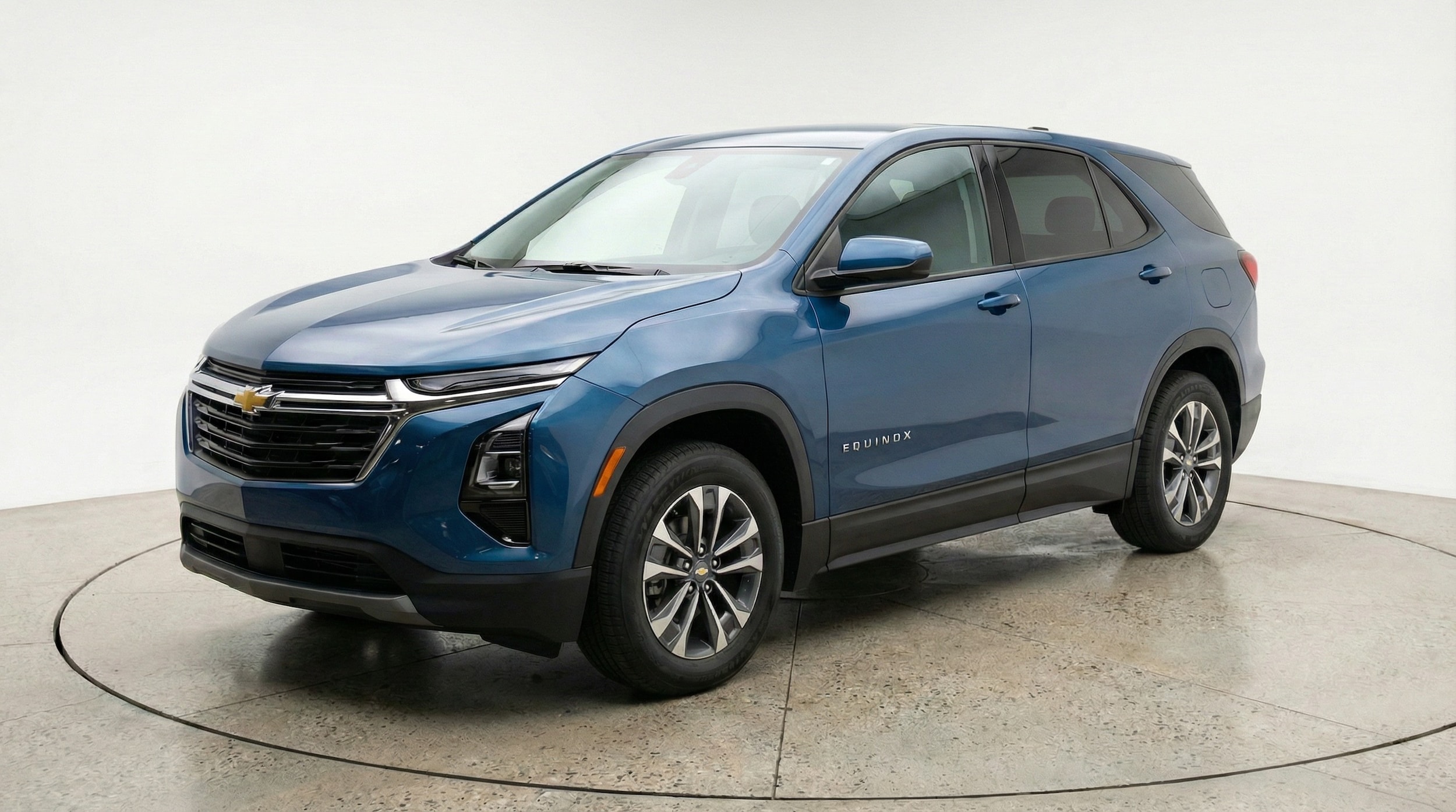 Thumbnail: 2025 Chevrolet Equinox - 3