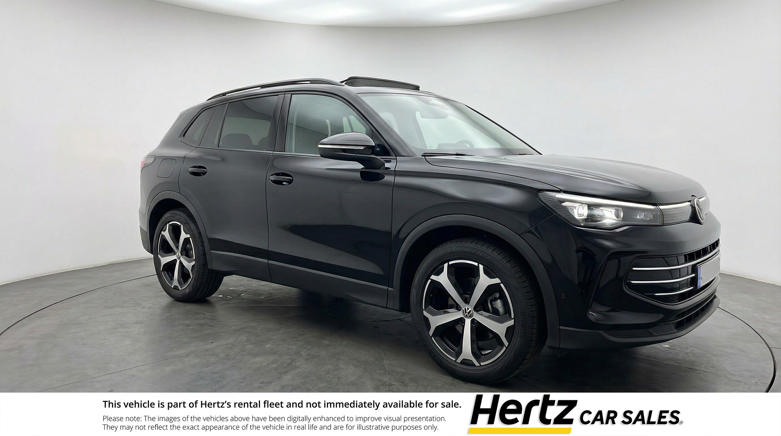 Thumbnail: 2026 Volkswagen Tiguan - 1