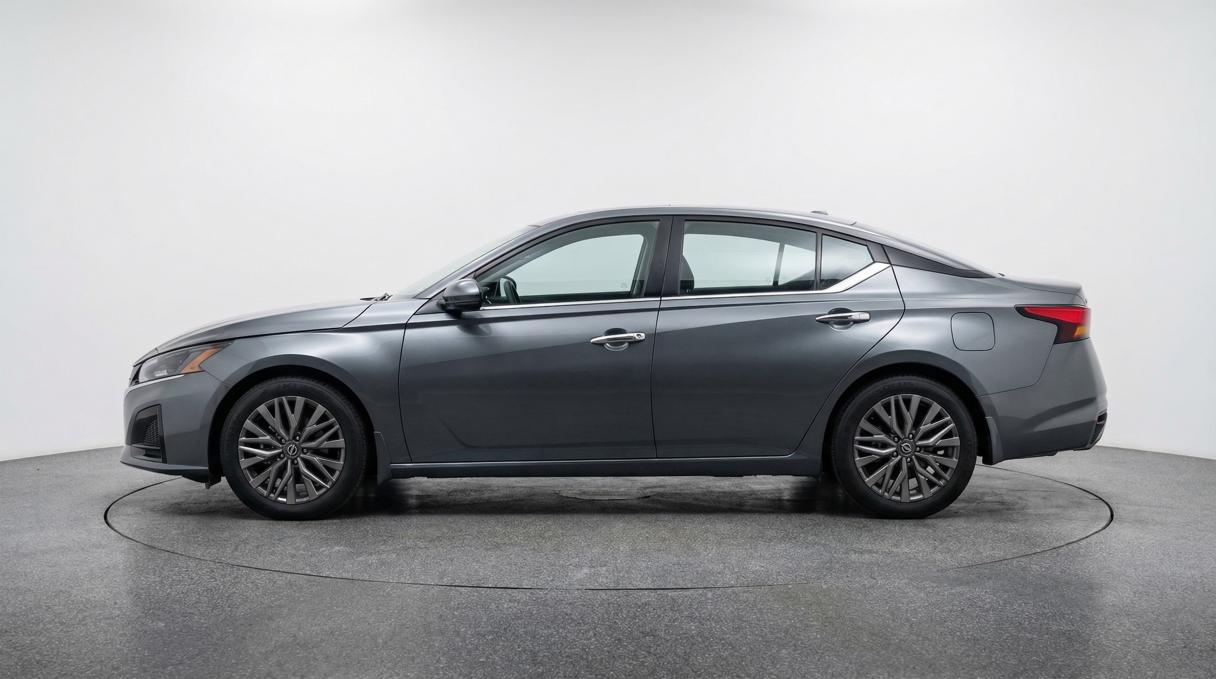 Thumbnail: 2025 Nissan Altima - 4