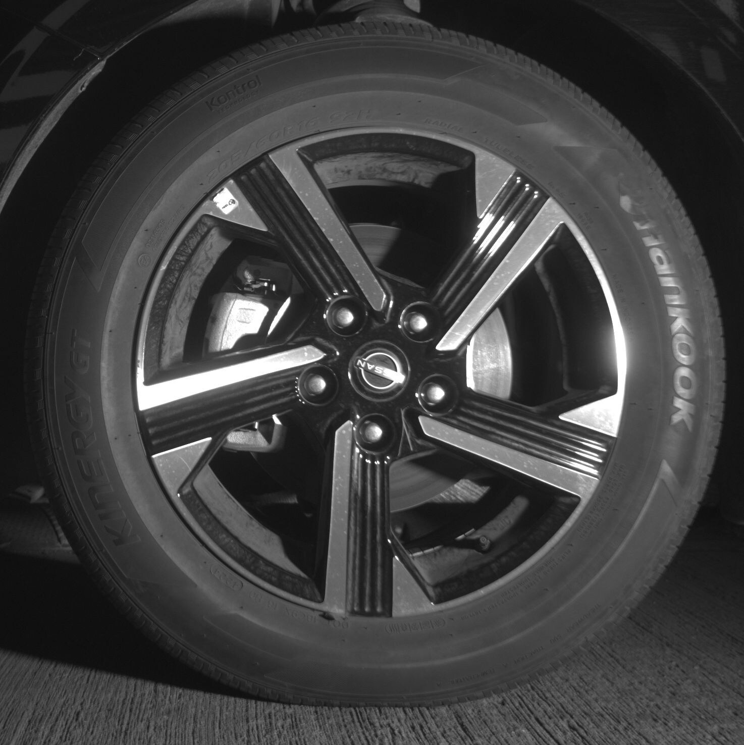 Thumbnail: 2025 Nissan Sentra - 9