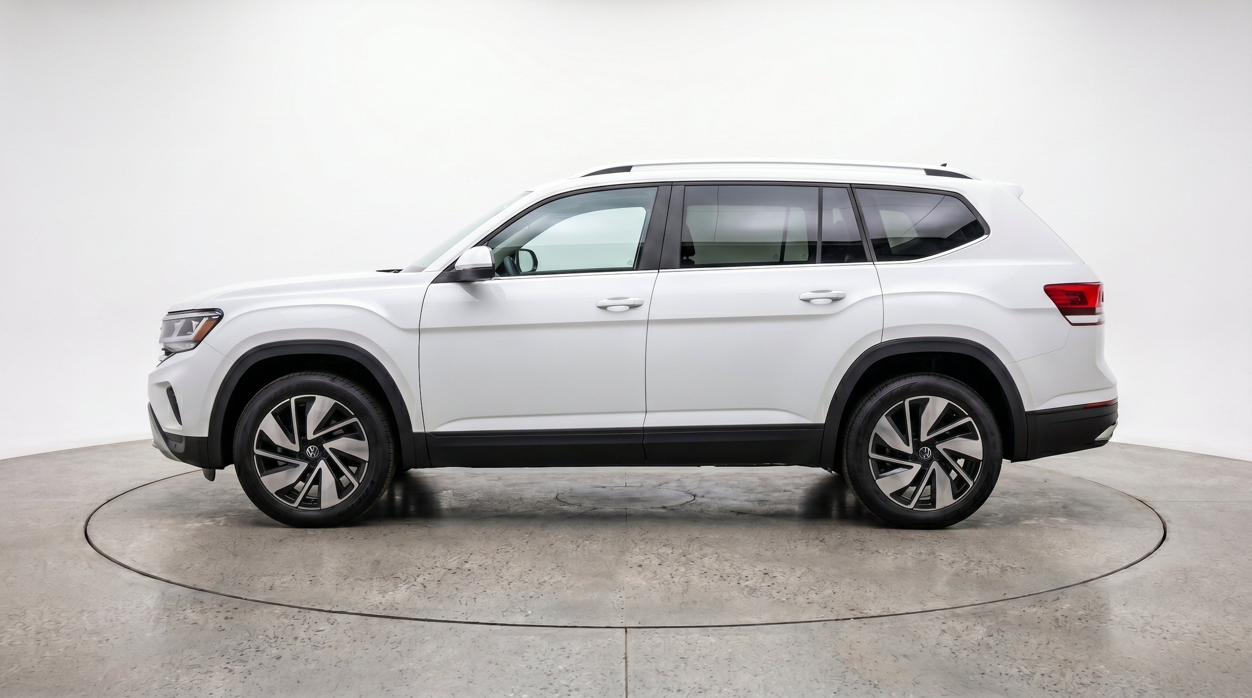 Thumbnail: 2026 Volkswagen Atlas - 5