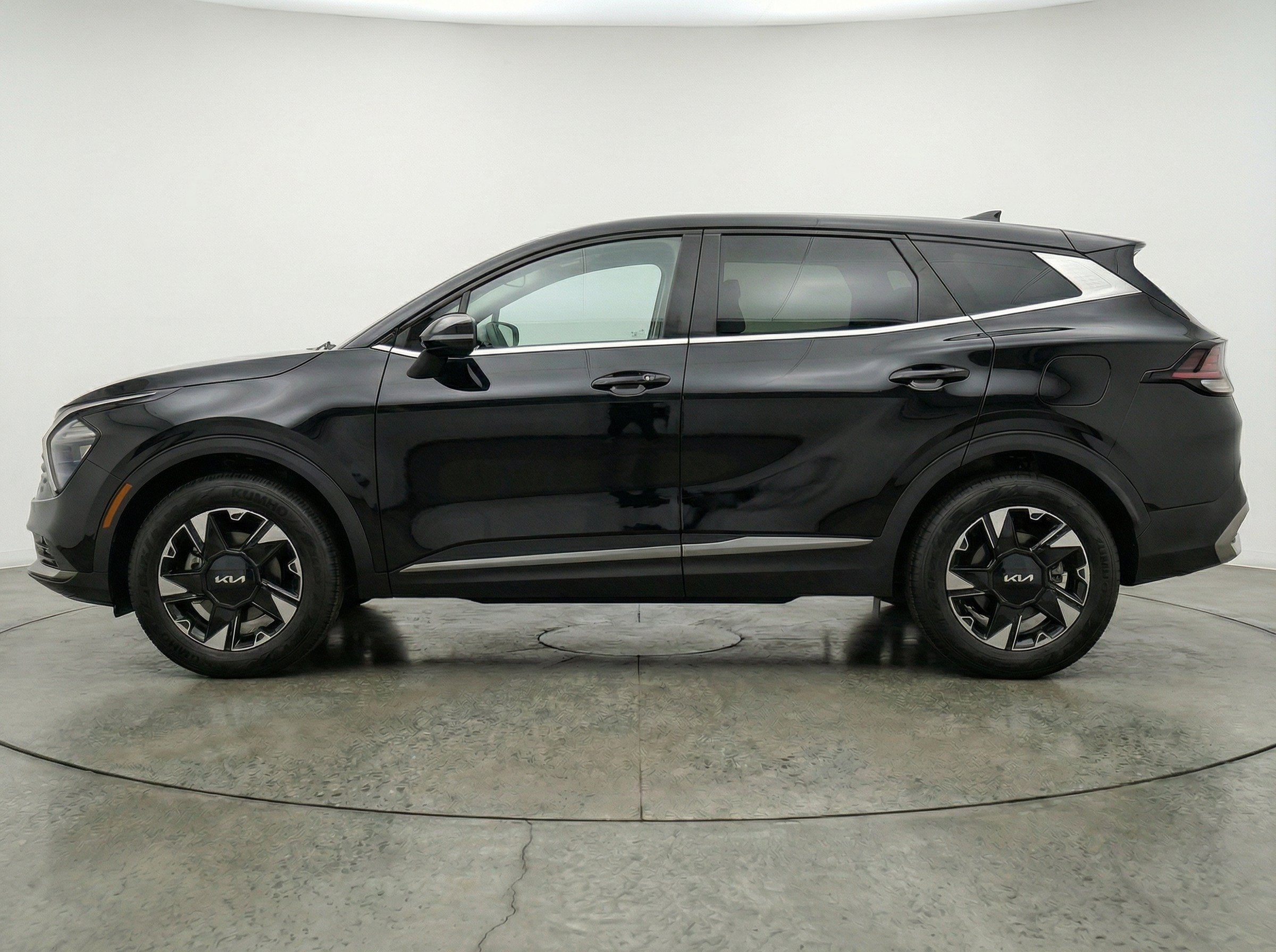 Thumbnail: 2026 Kia Sportage - 5