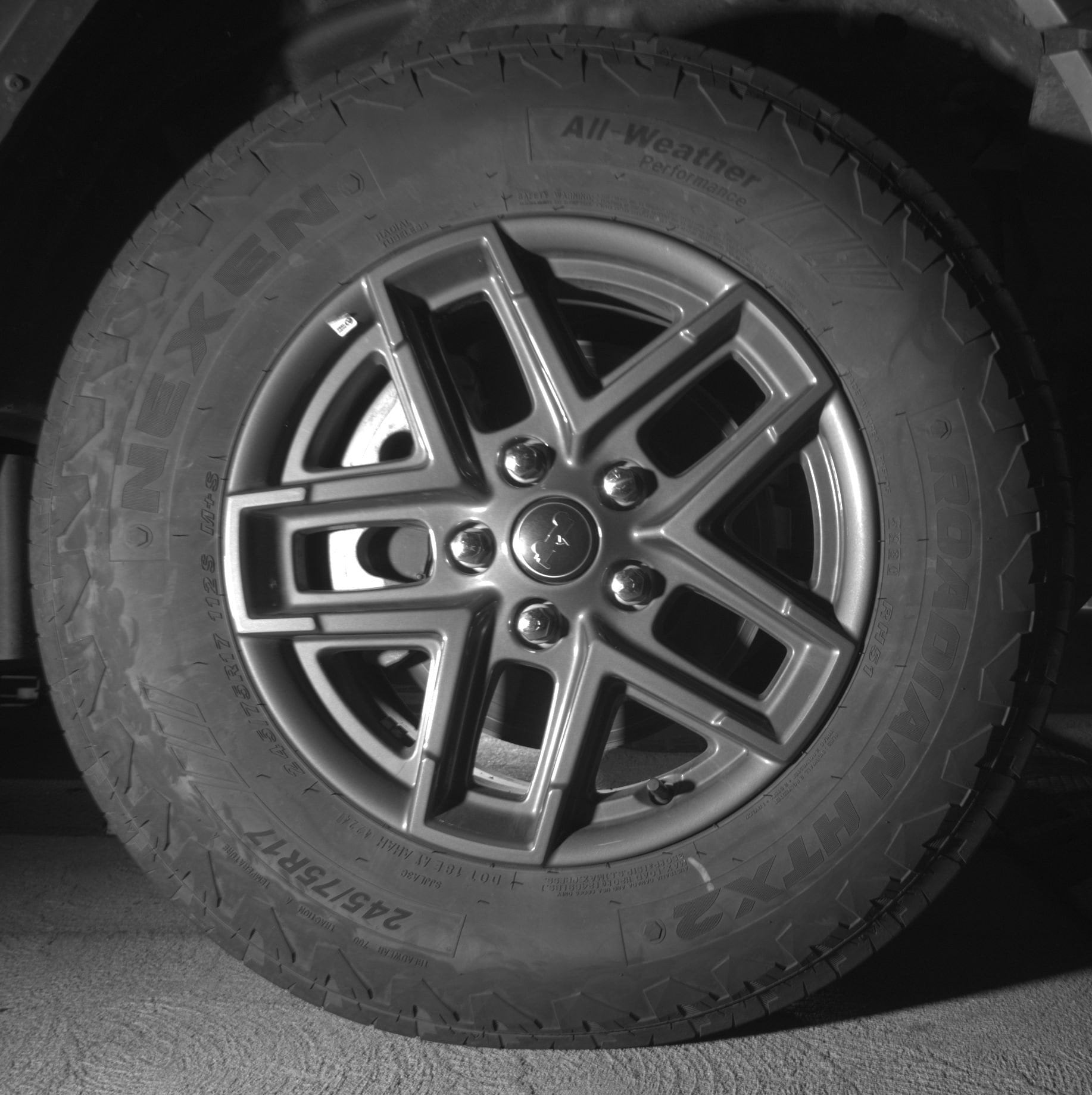 Thumbnail: 2025 Jeep Wrangler - 13