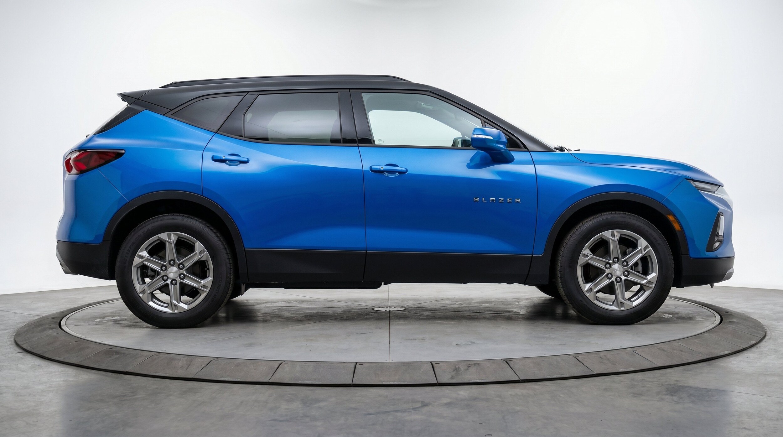 Thumbnail: 2025 Chevrolet Blazer - 11