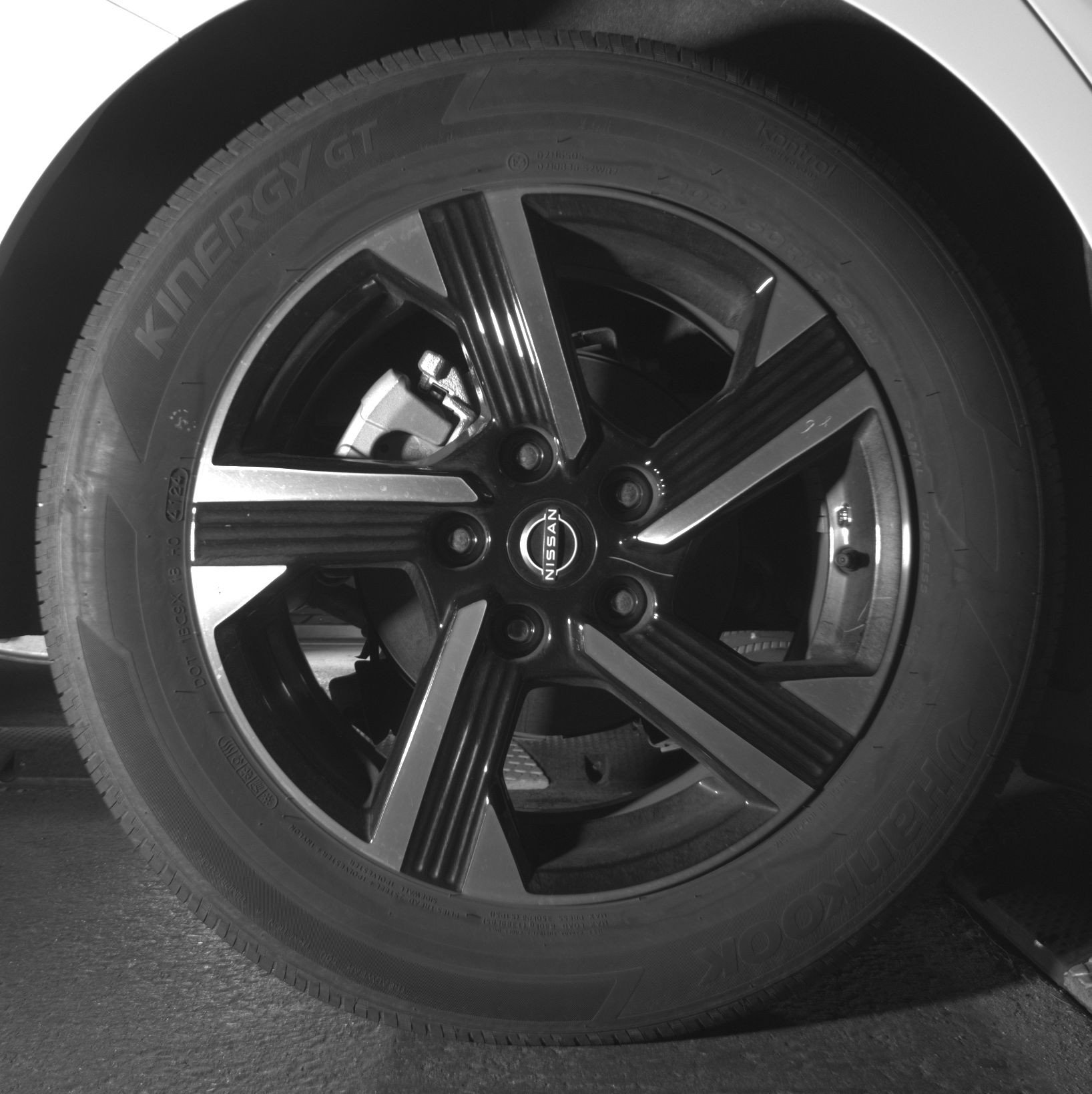 Thumbnail: 2025 Nissan Sentra - 15