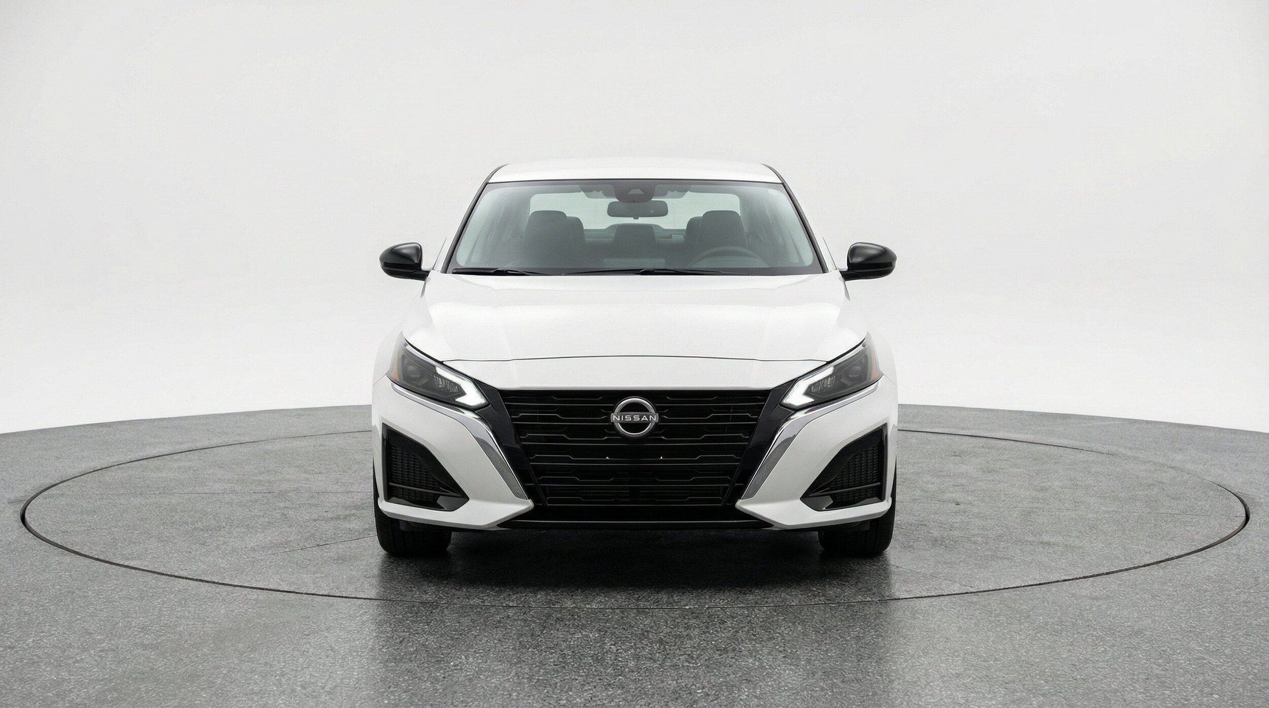 Thumbnail: 2025 Nissan Altima - 2