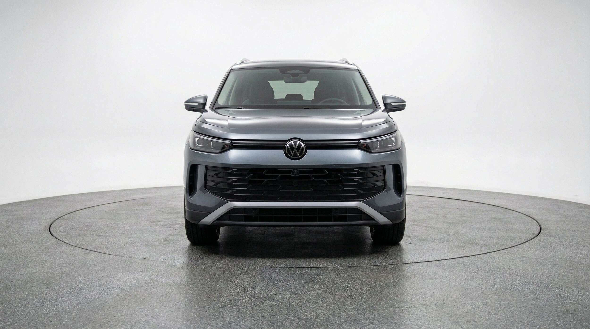 Thumbnail: 2026 Volkswagen Tiguan - 2