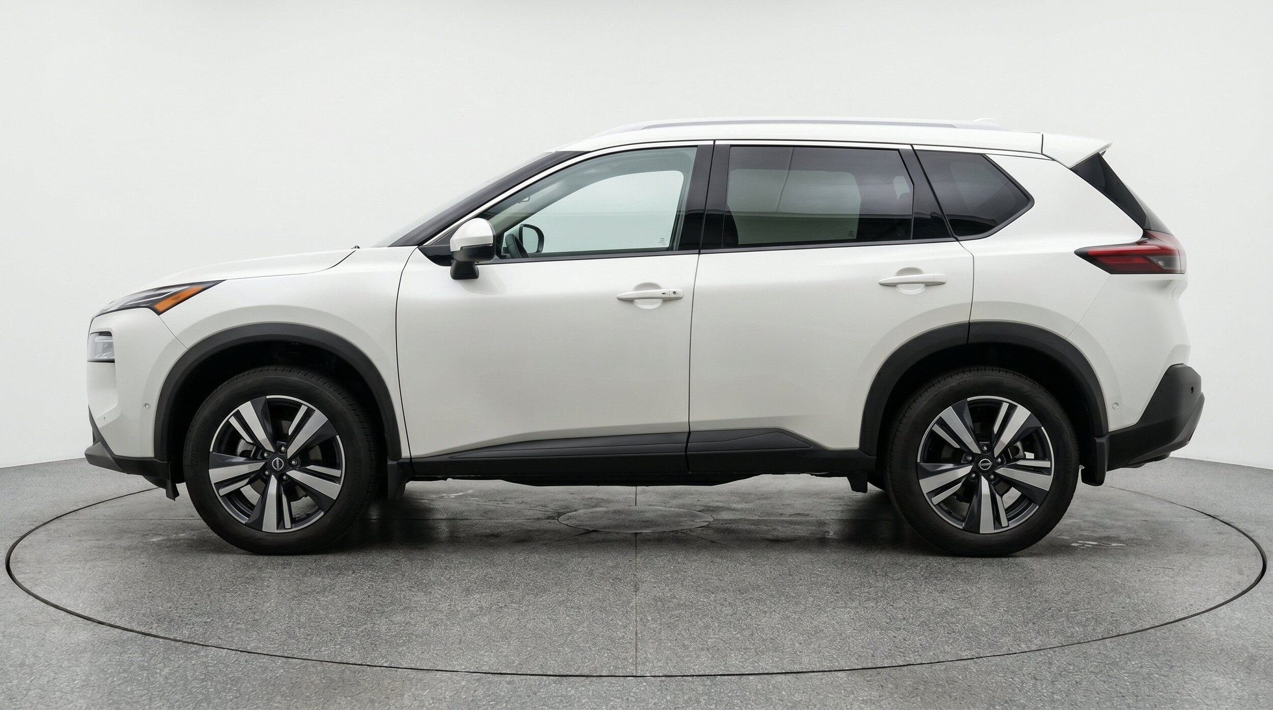 Thumbnail: 2026 Nissan Rogue - 5