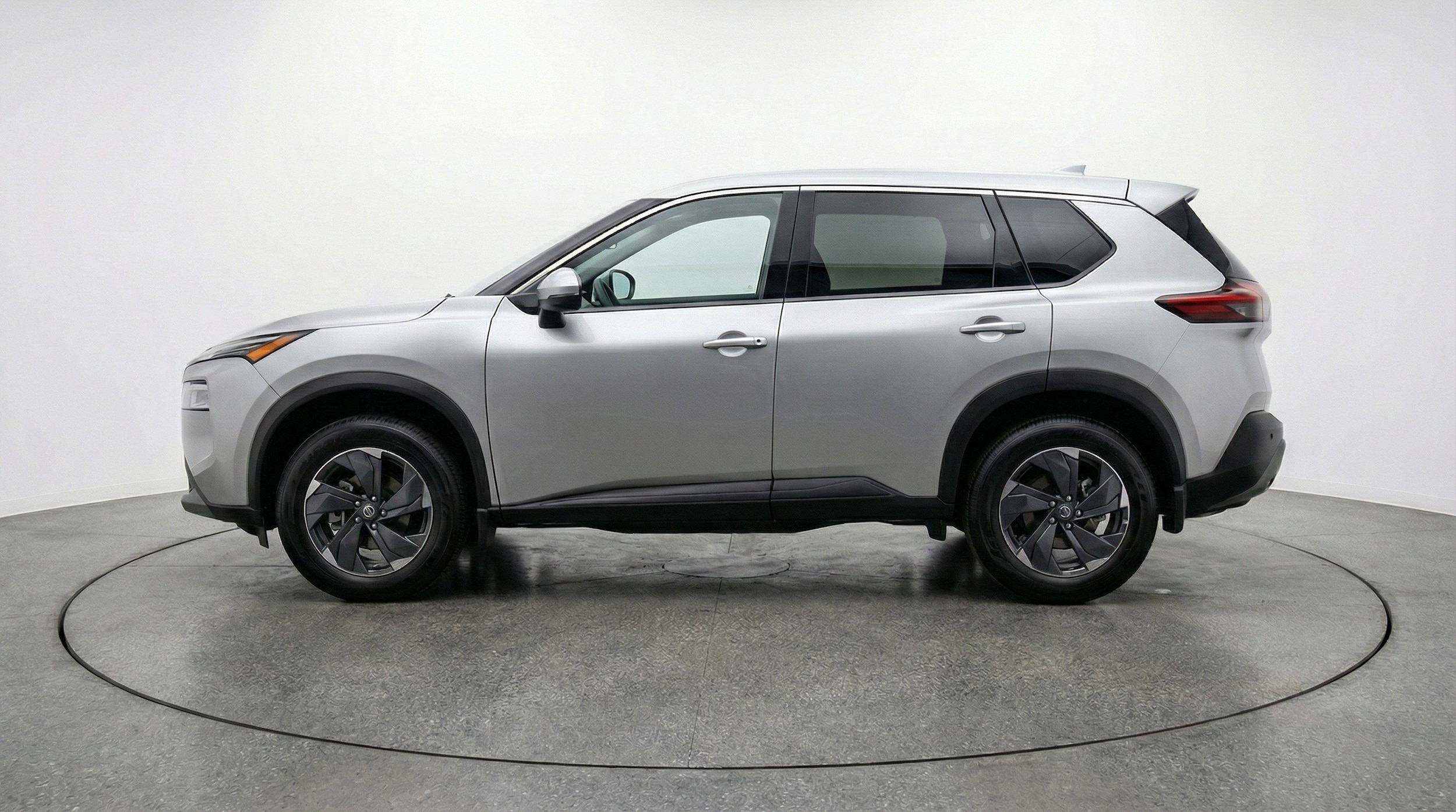 Thumbnail: 2025 Nissan Rogue - 5