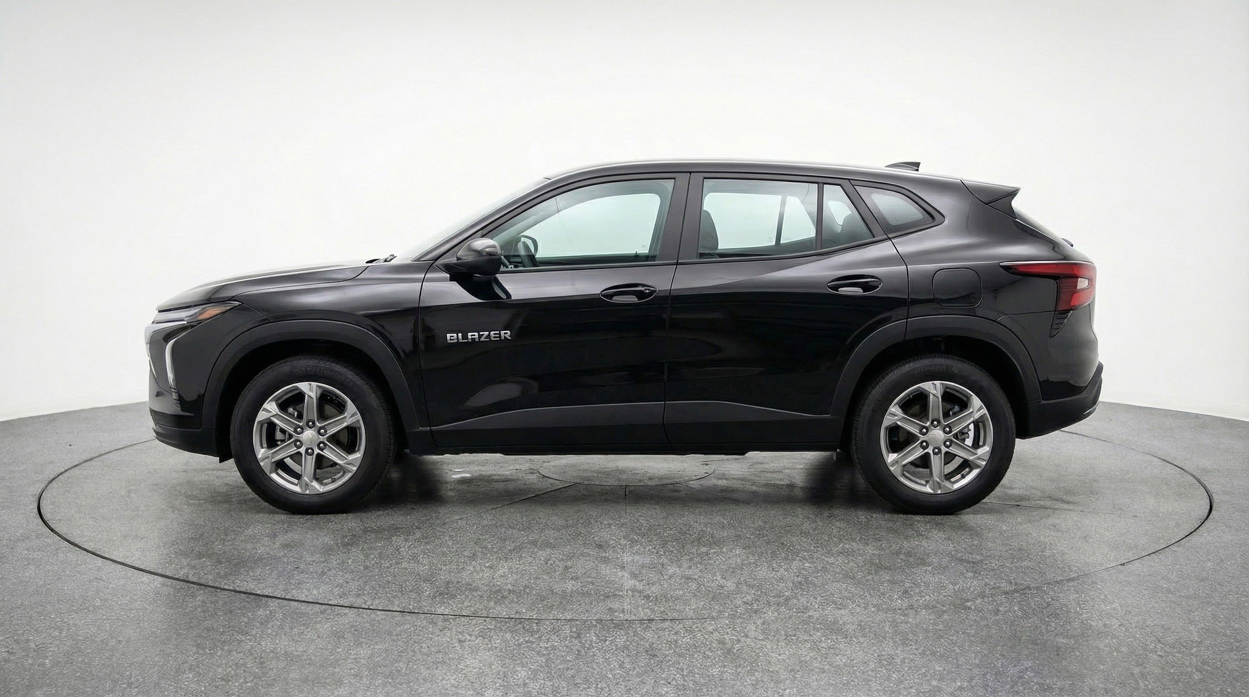 Thumbnail: 2025 Chevrolet Blazer - 5