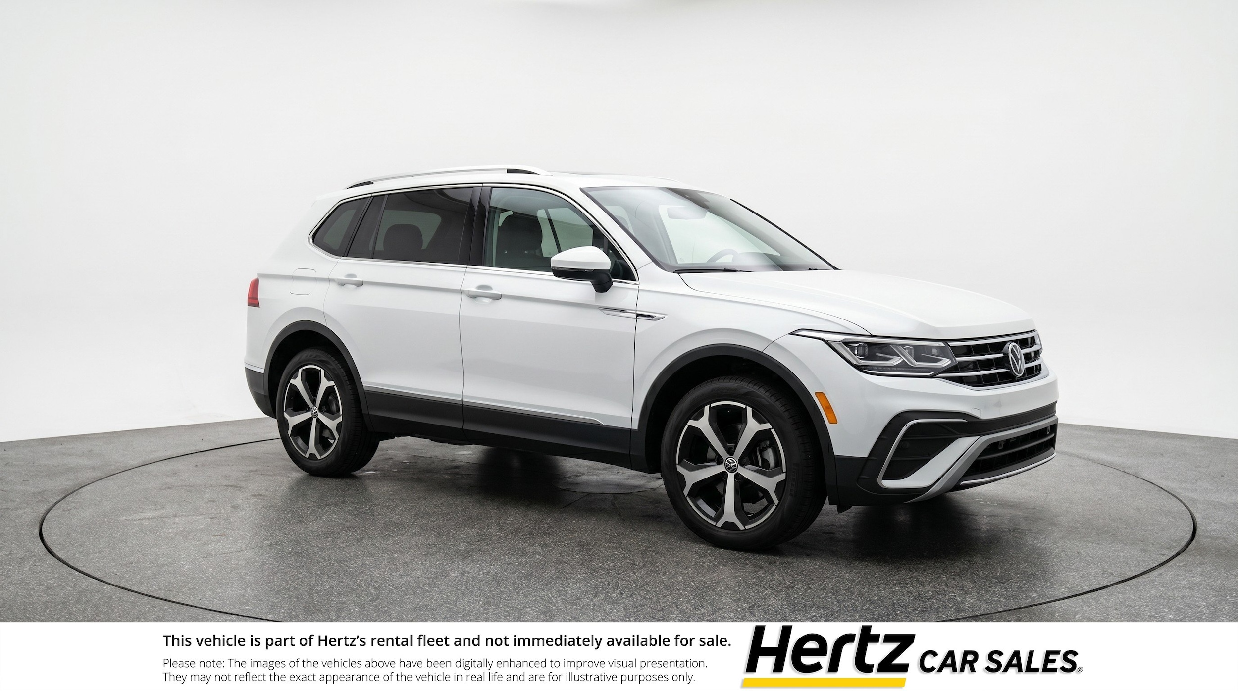 Thumbnail: 2026 Volkswagen Tiguan - 1