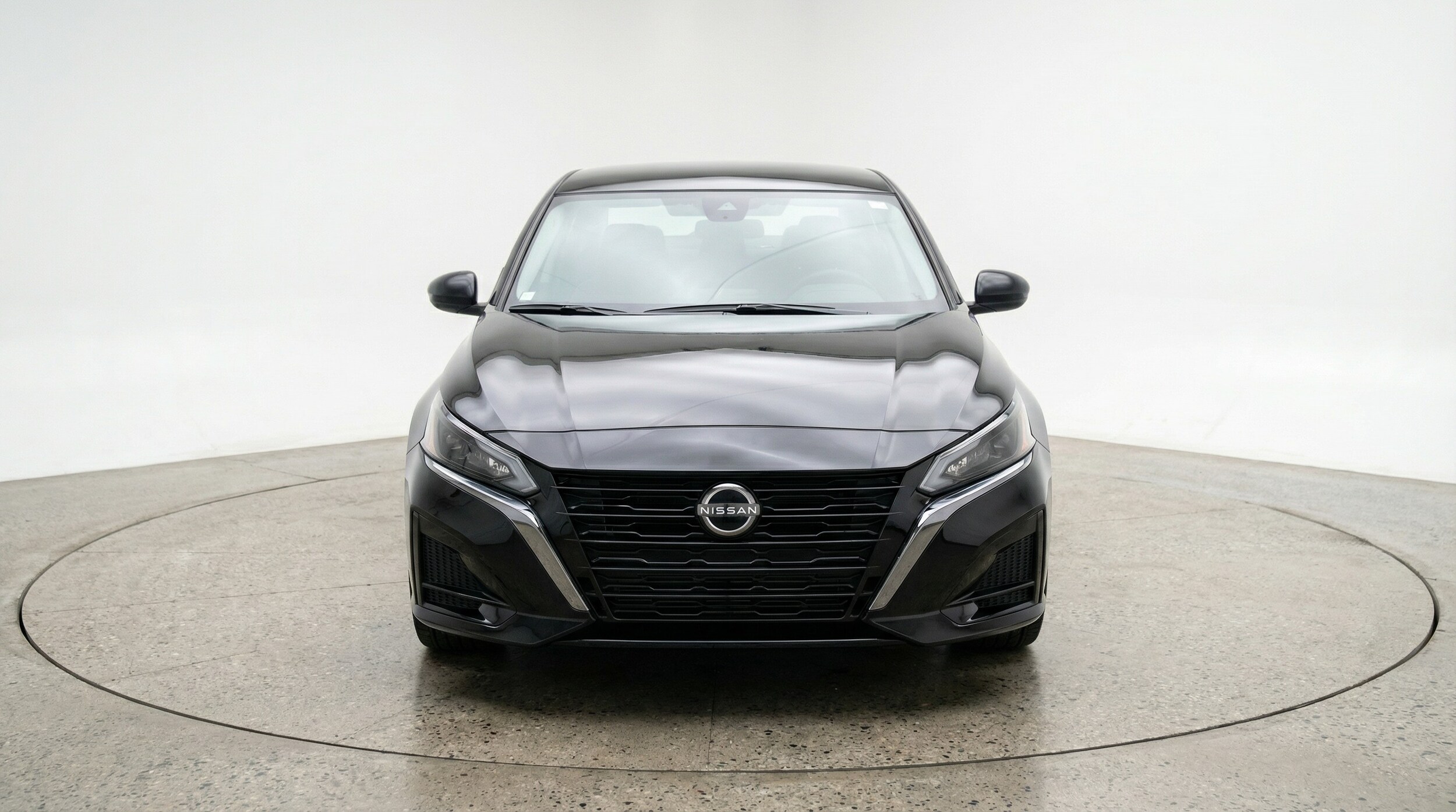 Thumbnail: 2025 Nissan Altima - 2