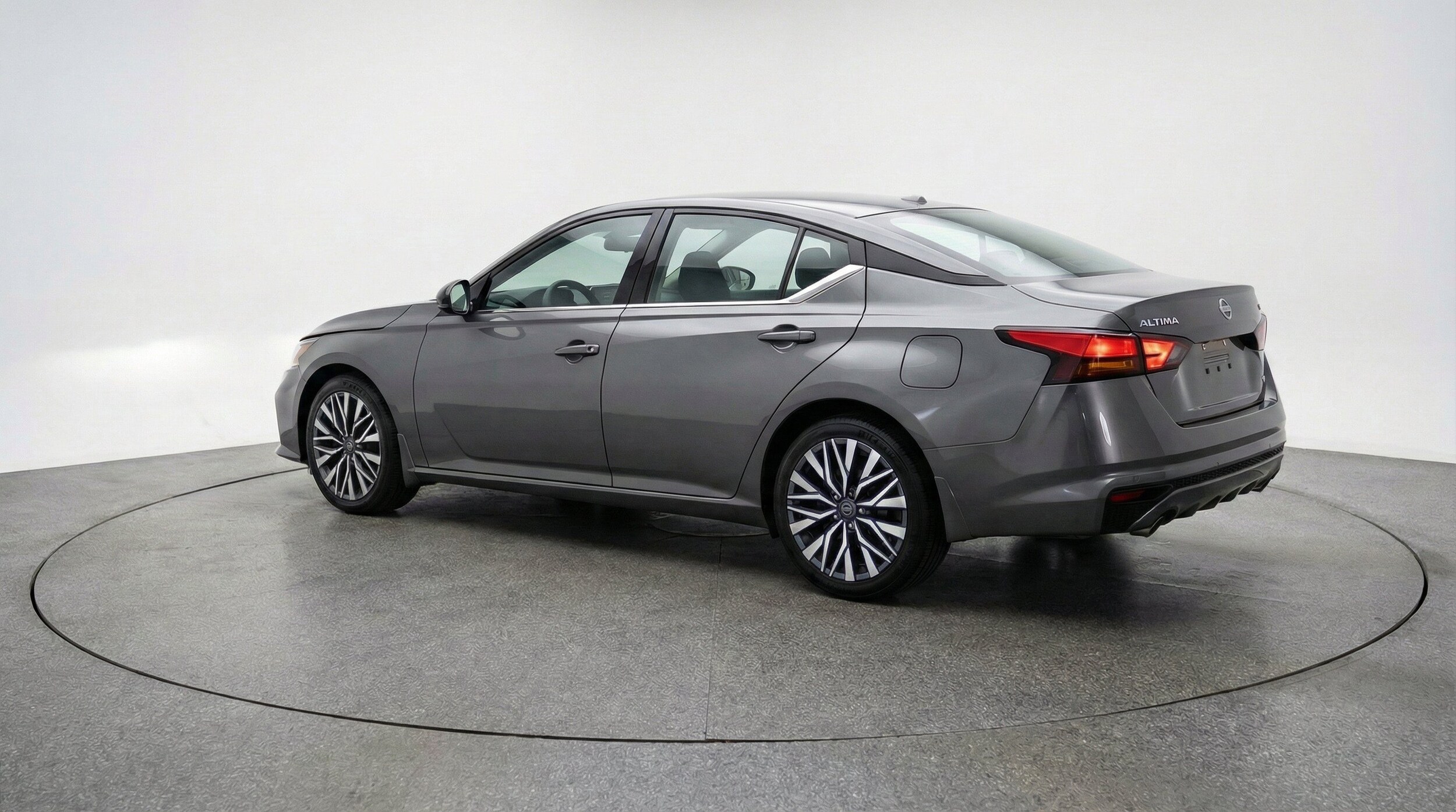 Thumbnail: 2025 Nissan Altima - 6