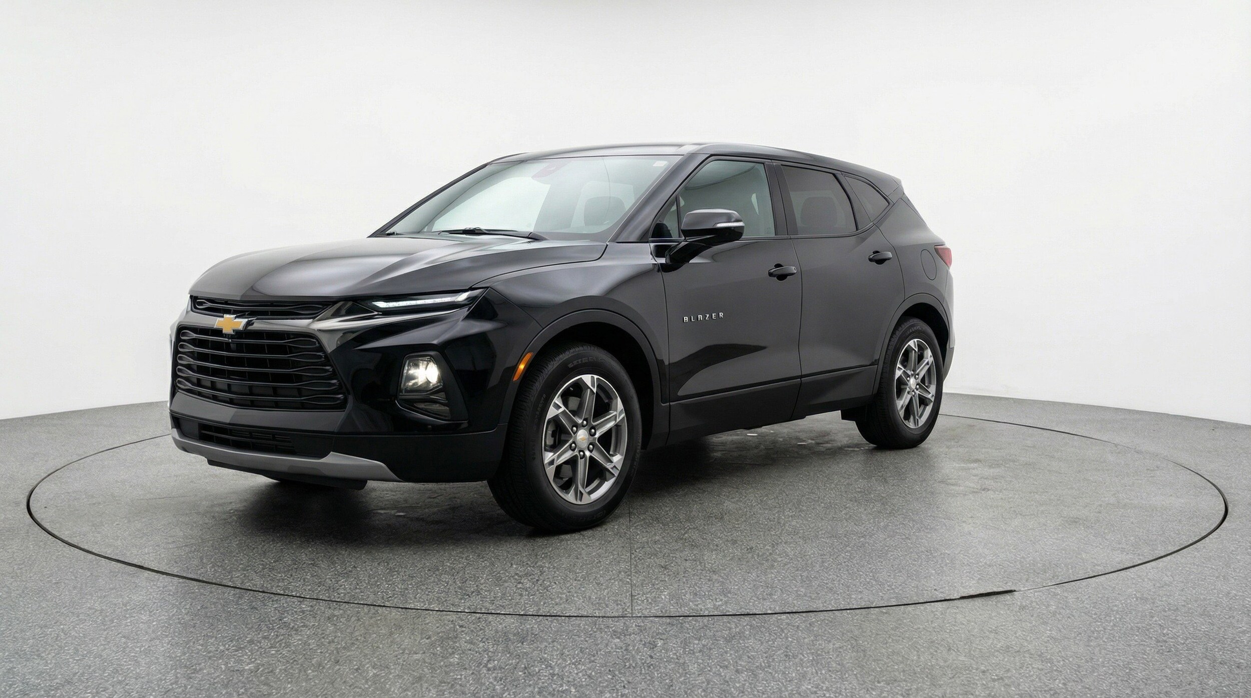 Thumbnail: 2025 Chevrolet Blazer - 3