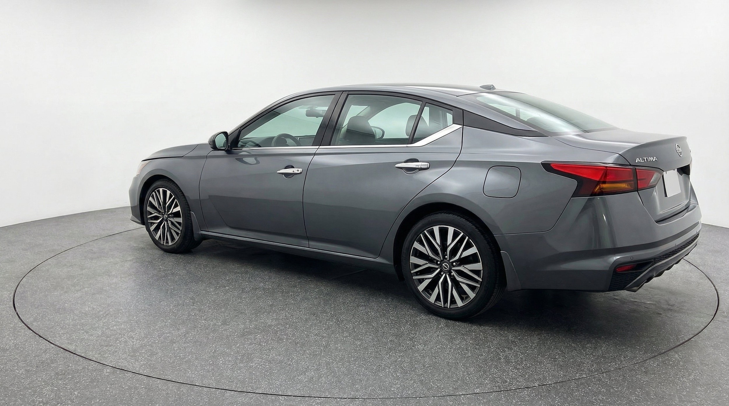 Thumbnail: 2025 Nissan Altima - 6