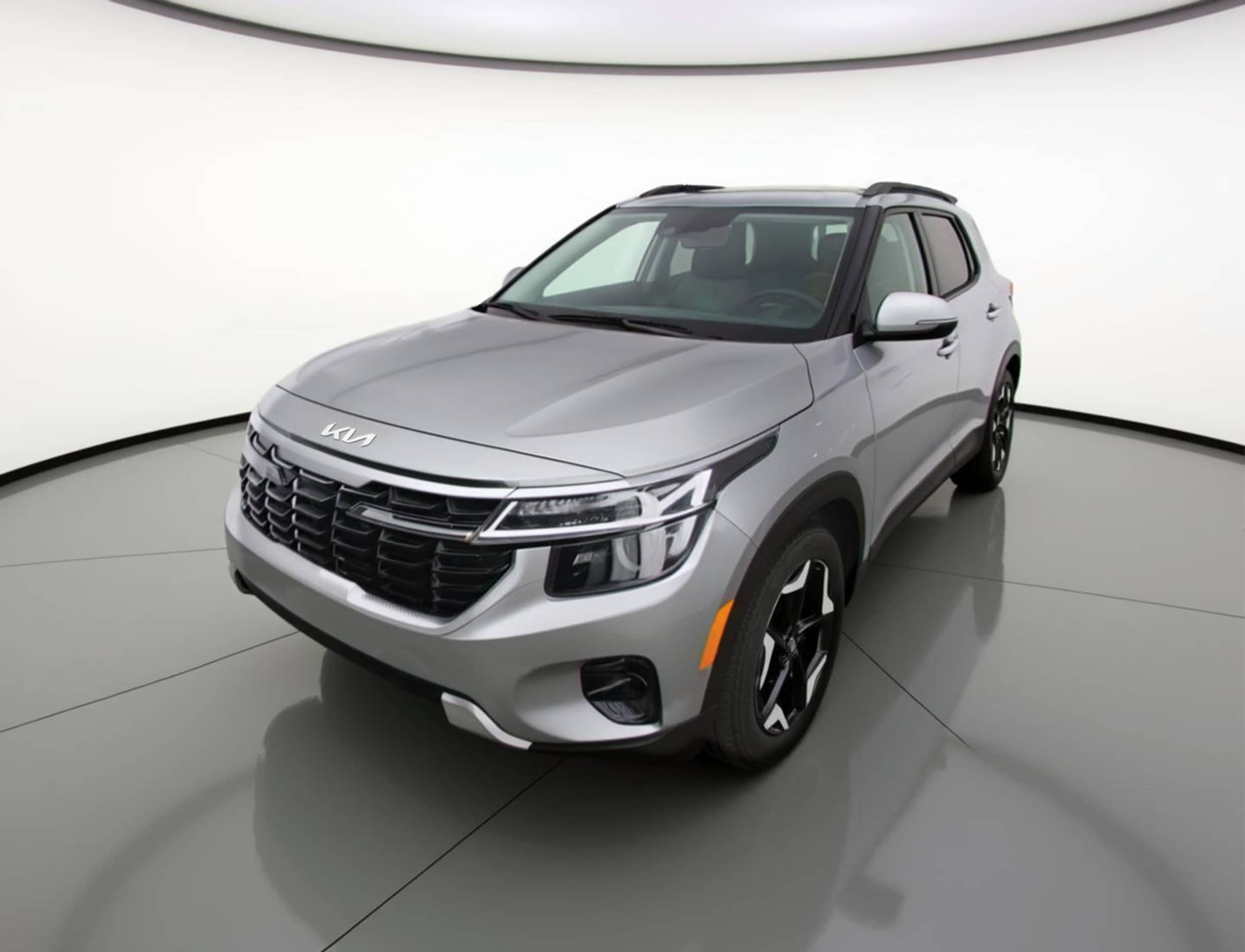 Thumbnail: 2025 Kia Seltos - 3