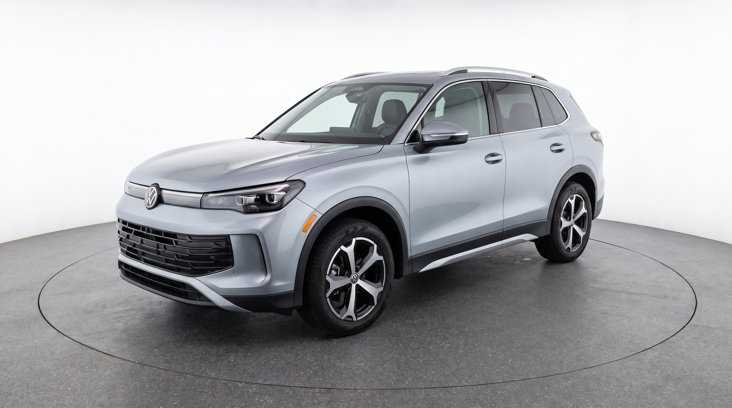Thumbnail: 2026 Volkswagen Tiguan - 3