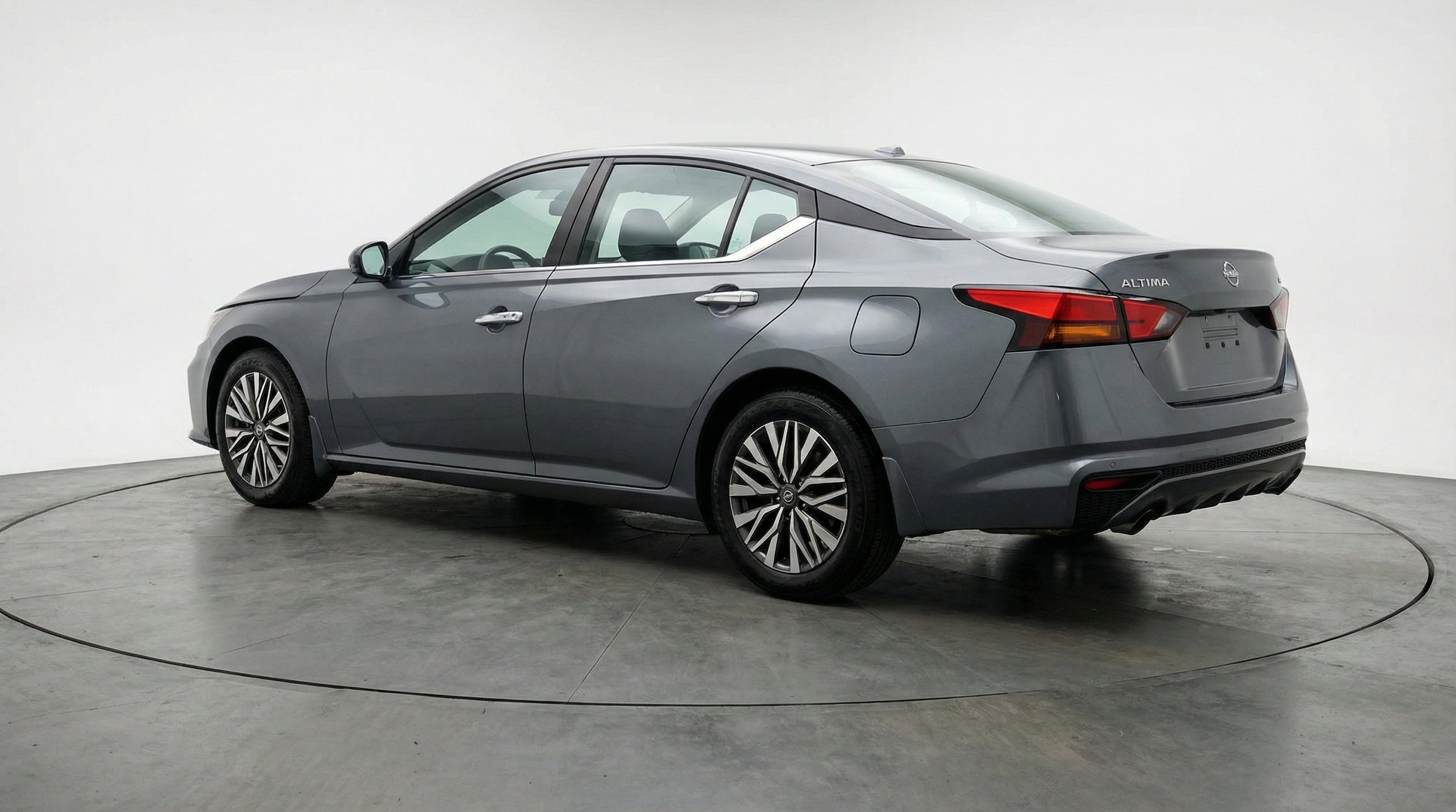 Thumbnail: 2025 Nissan Altima - 6