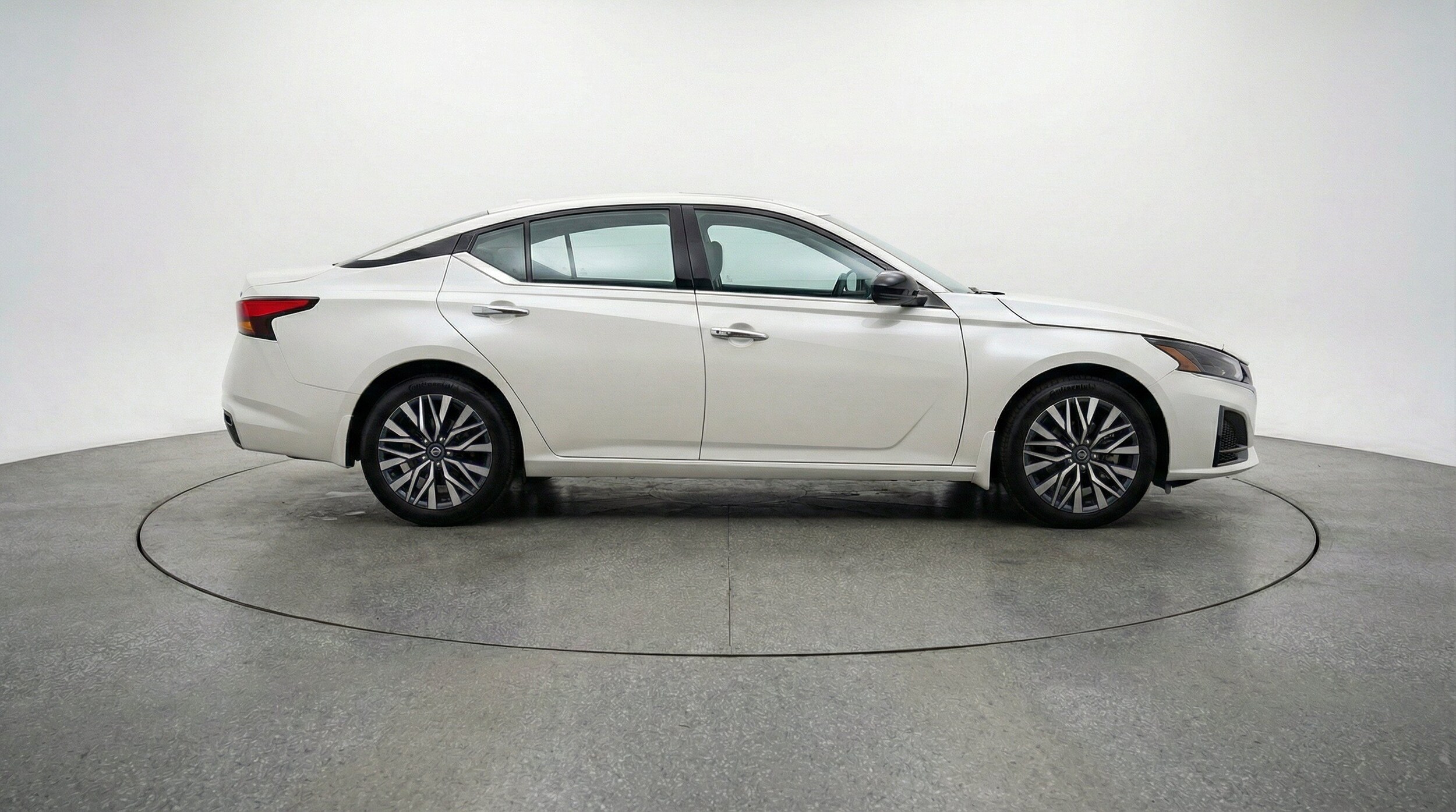 Thumbnail: 2025 Nissan Altima - 11