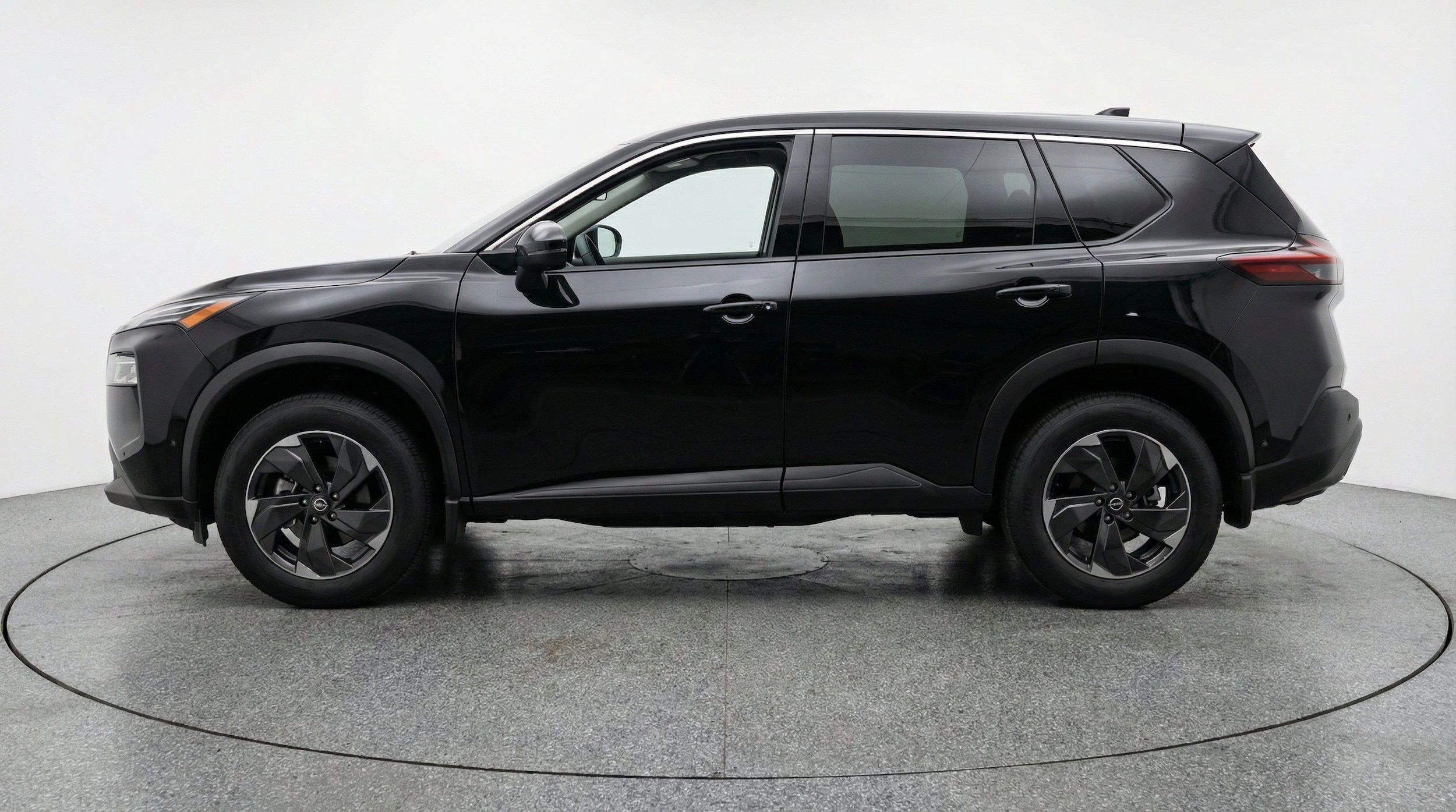 Thumbnail: 2025 Nissan Rogue - 5