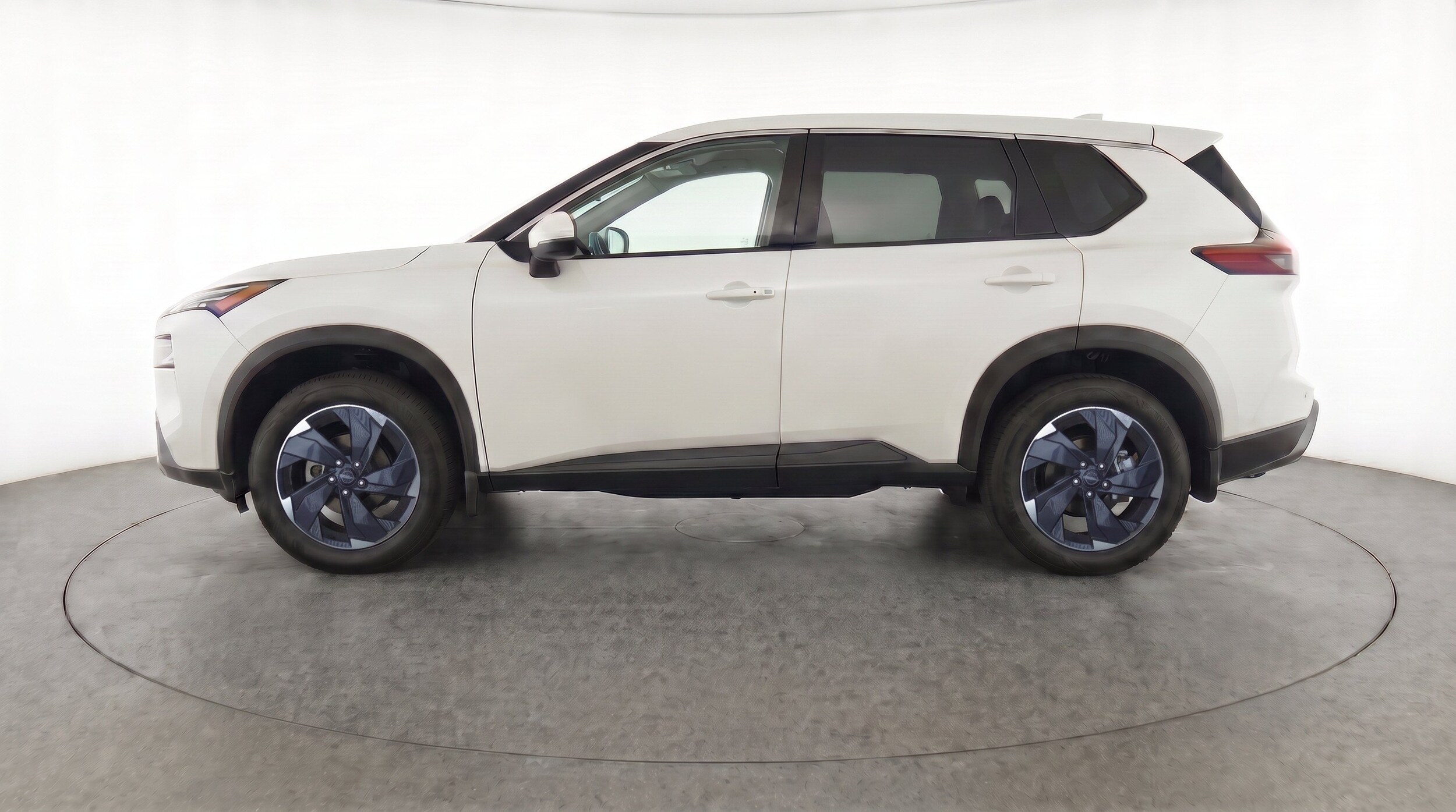 Thumbnail: 2026 Nissan Rogue - 5