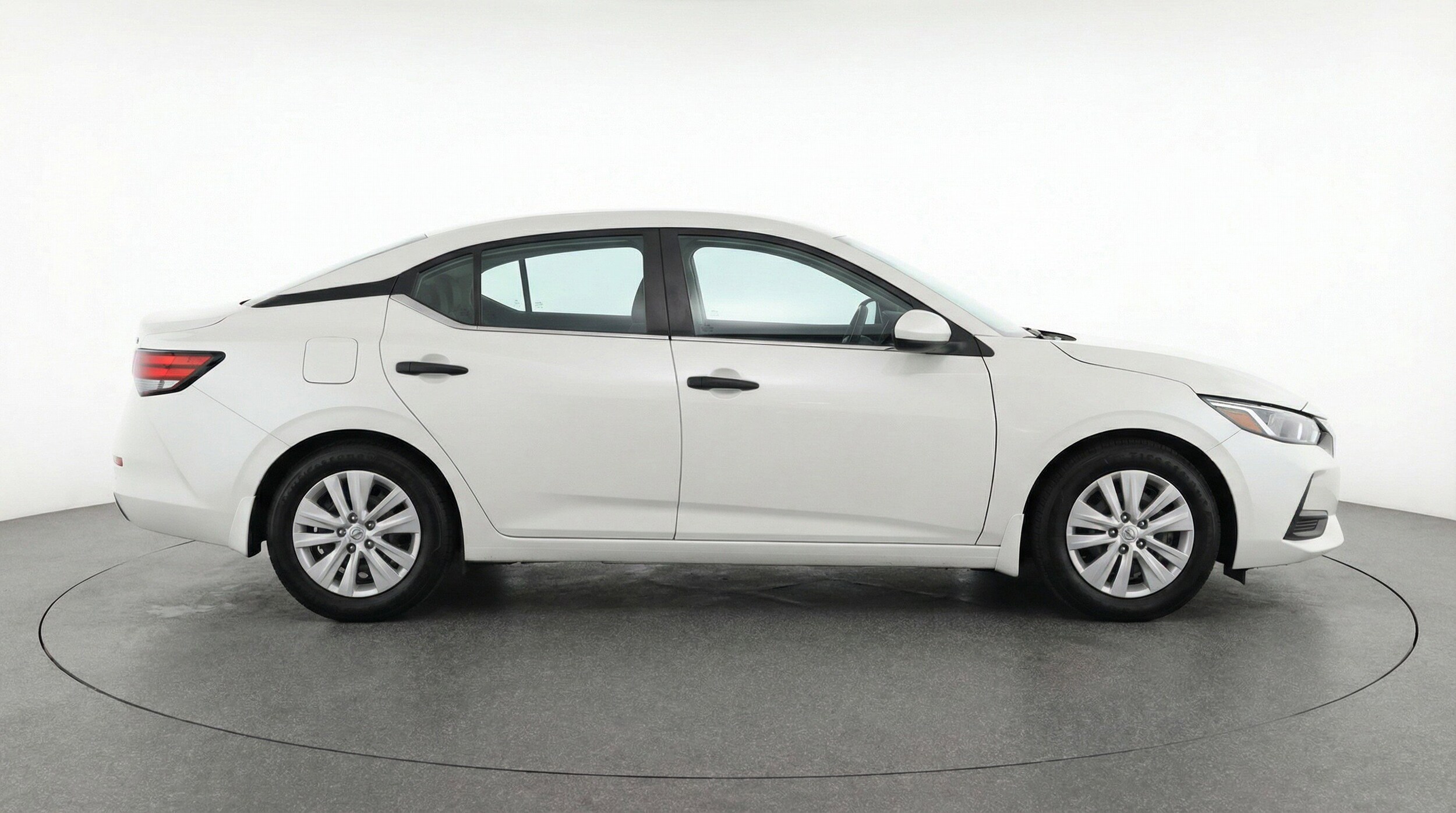 Thumbnail: 2025 Nissan Sentra - 11