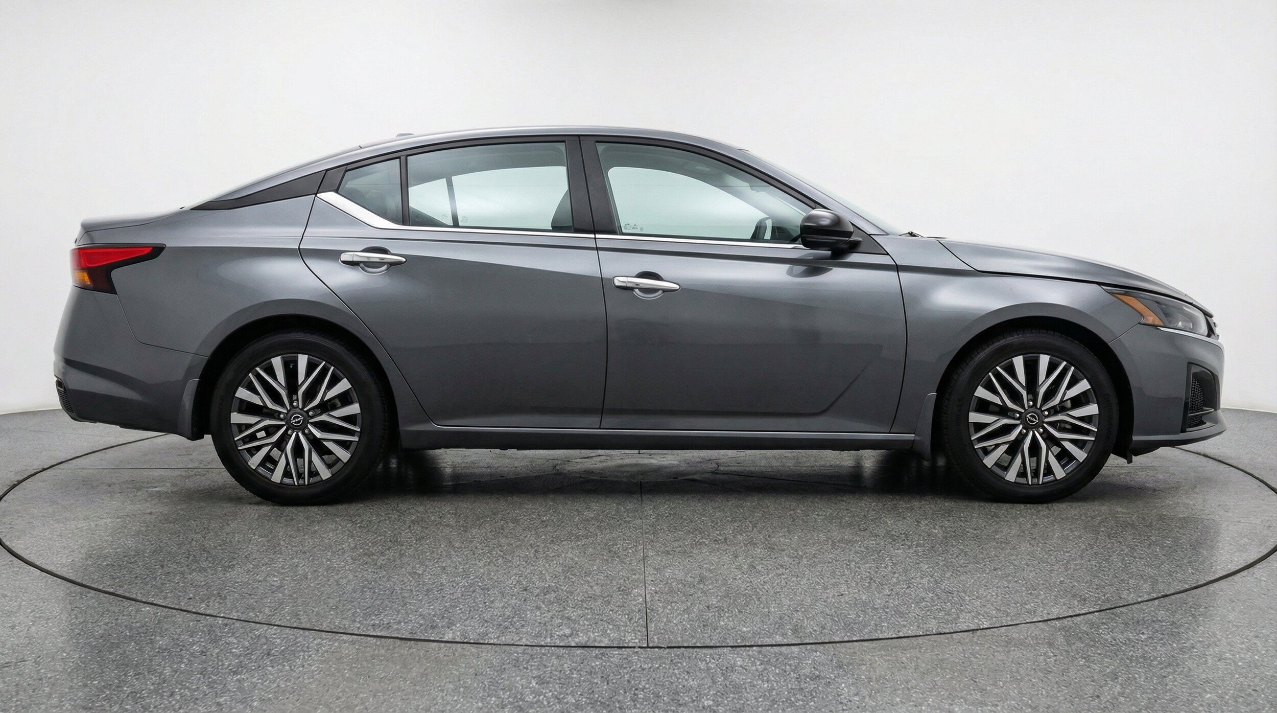 Thumbnail: 2025 Nissan Altima - 11