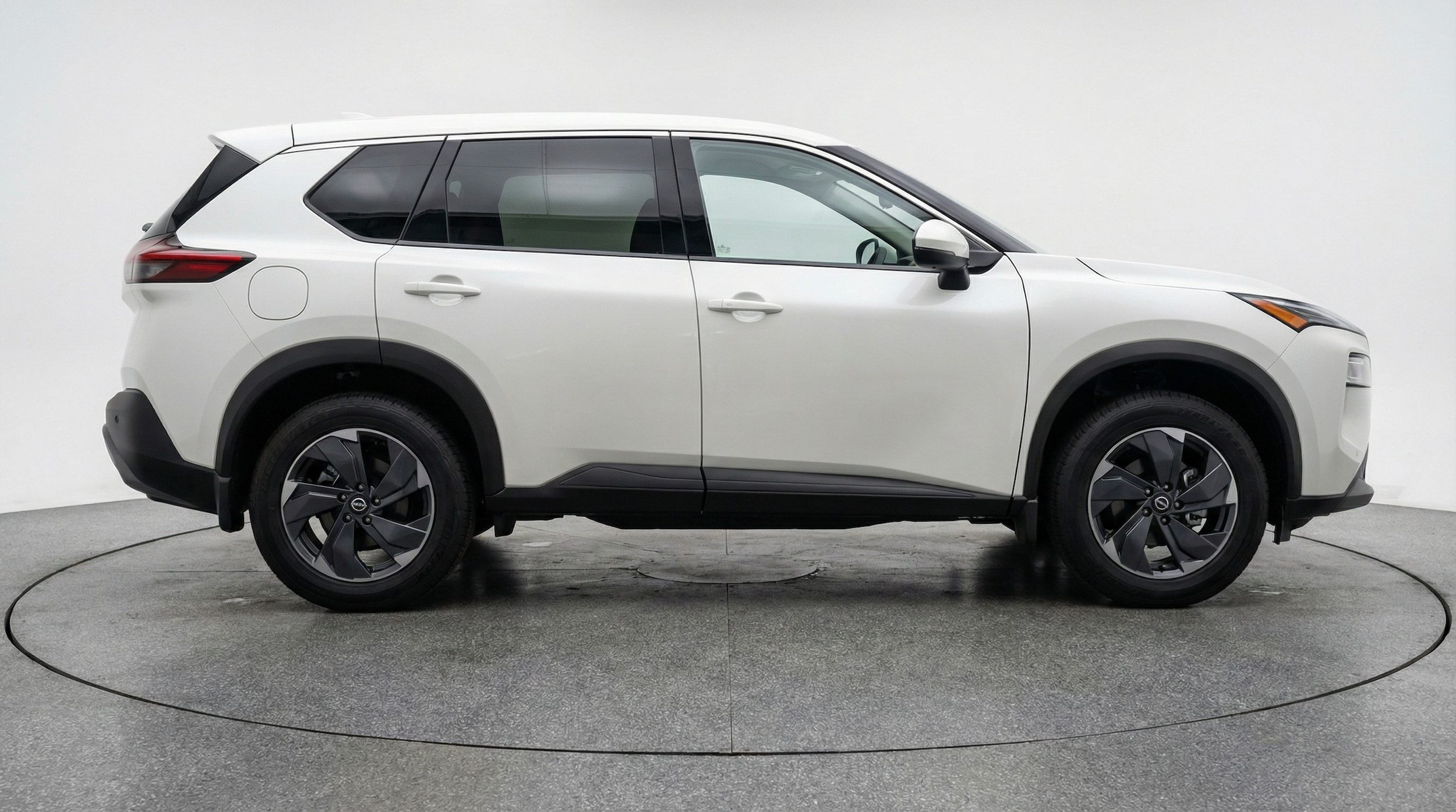 Thumbnail: 2025 Nissan Rogue - 8