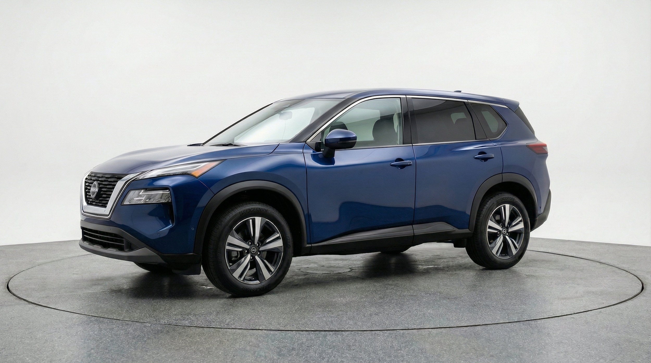 Thumbnail: 2026 Nissan Rogue - 3
