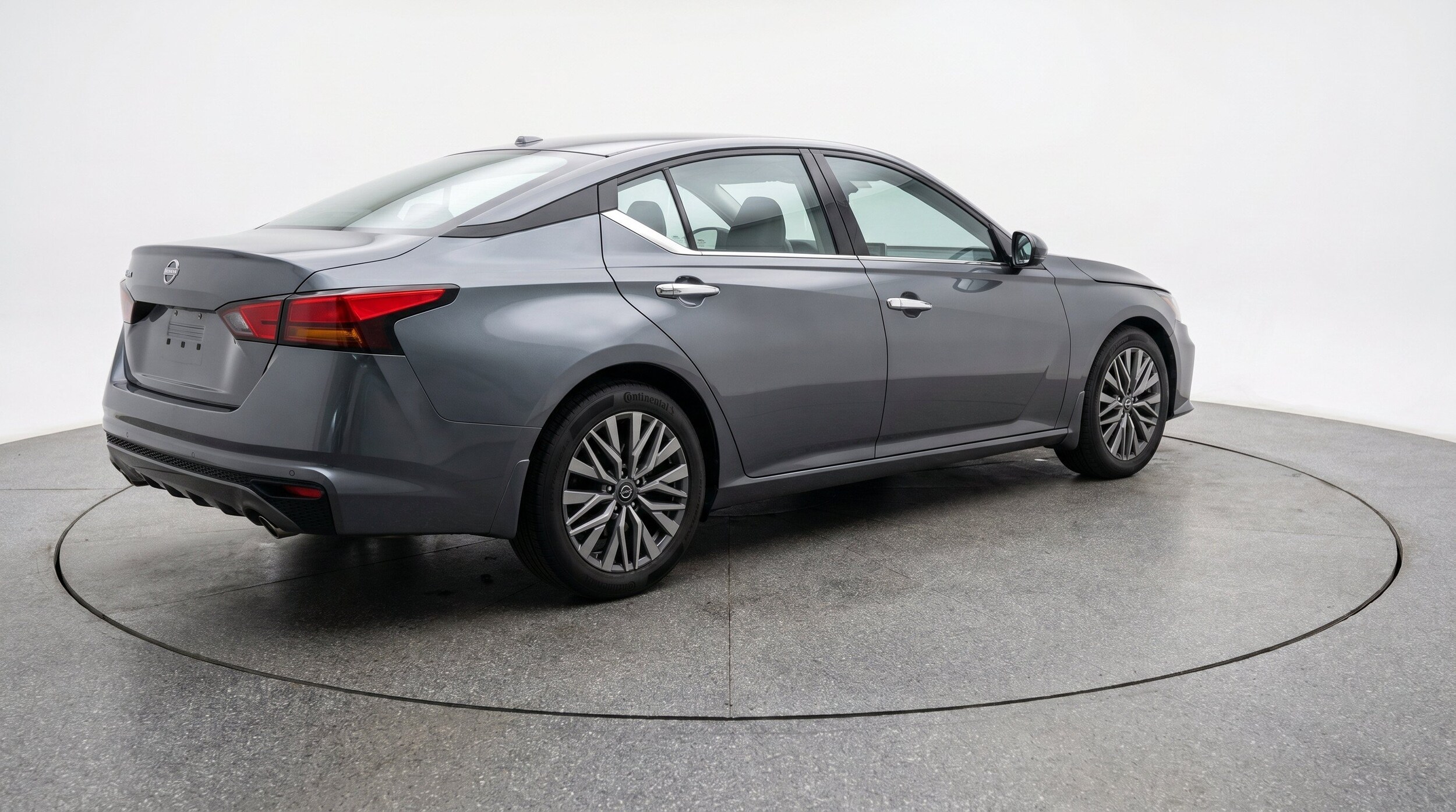 Thumbnail: 2025 Nissan Altima - 9