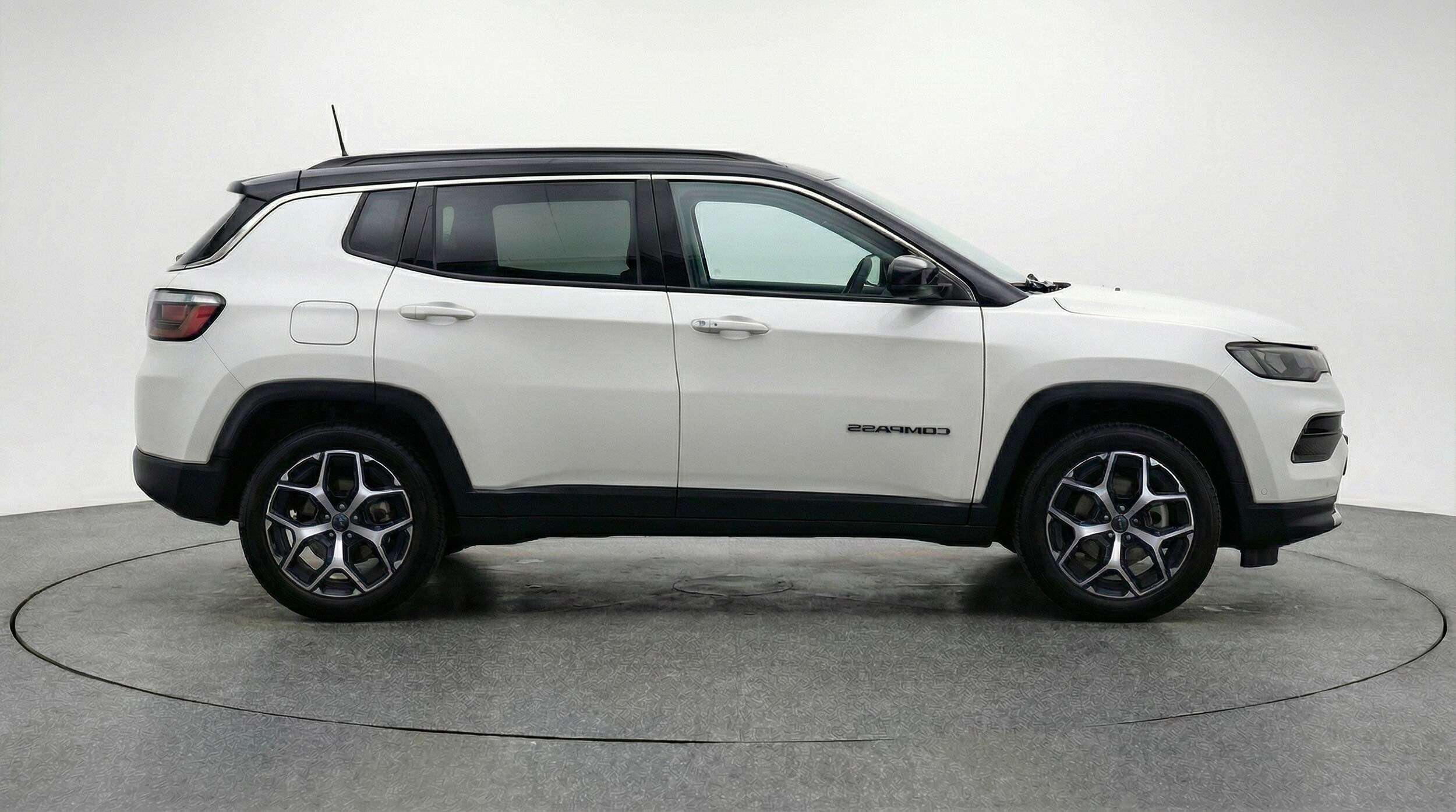Thumbnail: 2025 Jeep Compass - 11