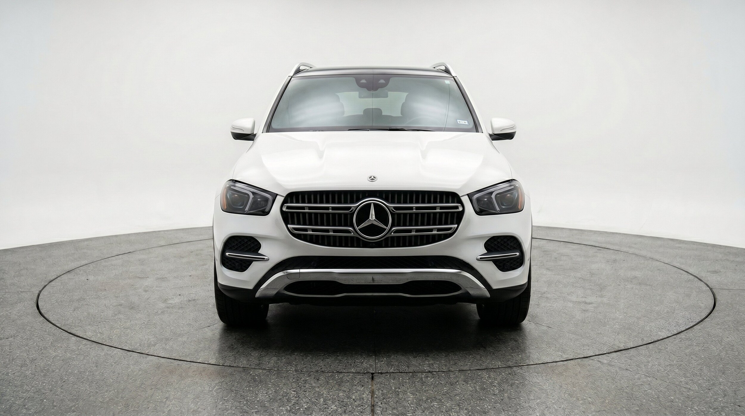 Thumbnail: 2026 Mercedes-Benz GLE - 2