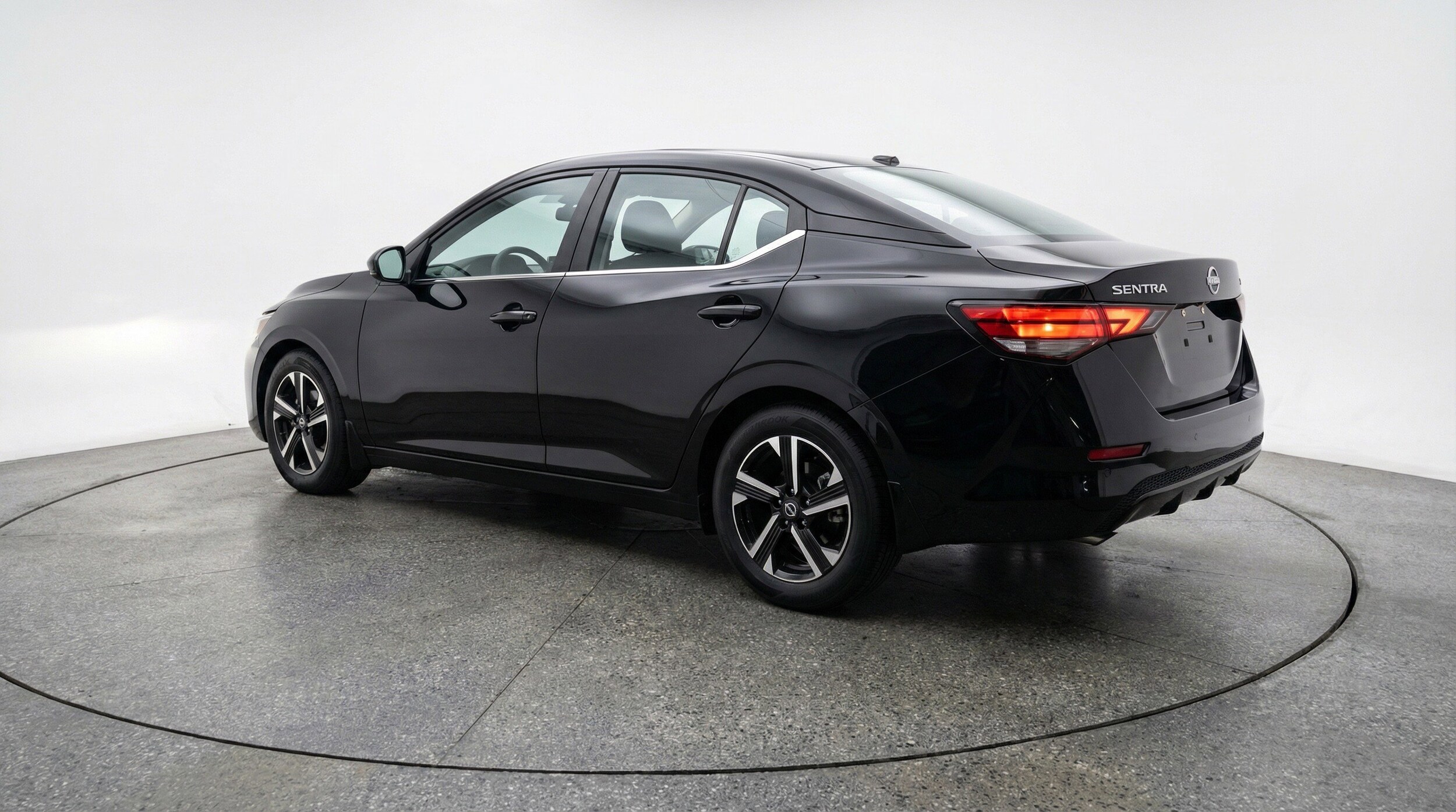 Thumbnail: 2025 Nissan Sentra - 6