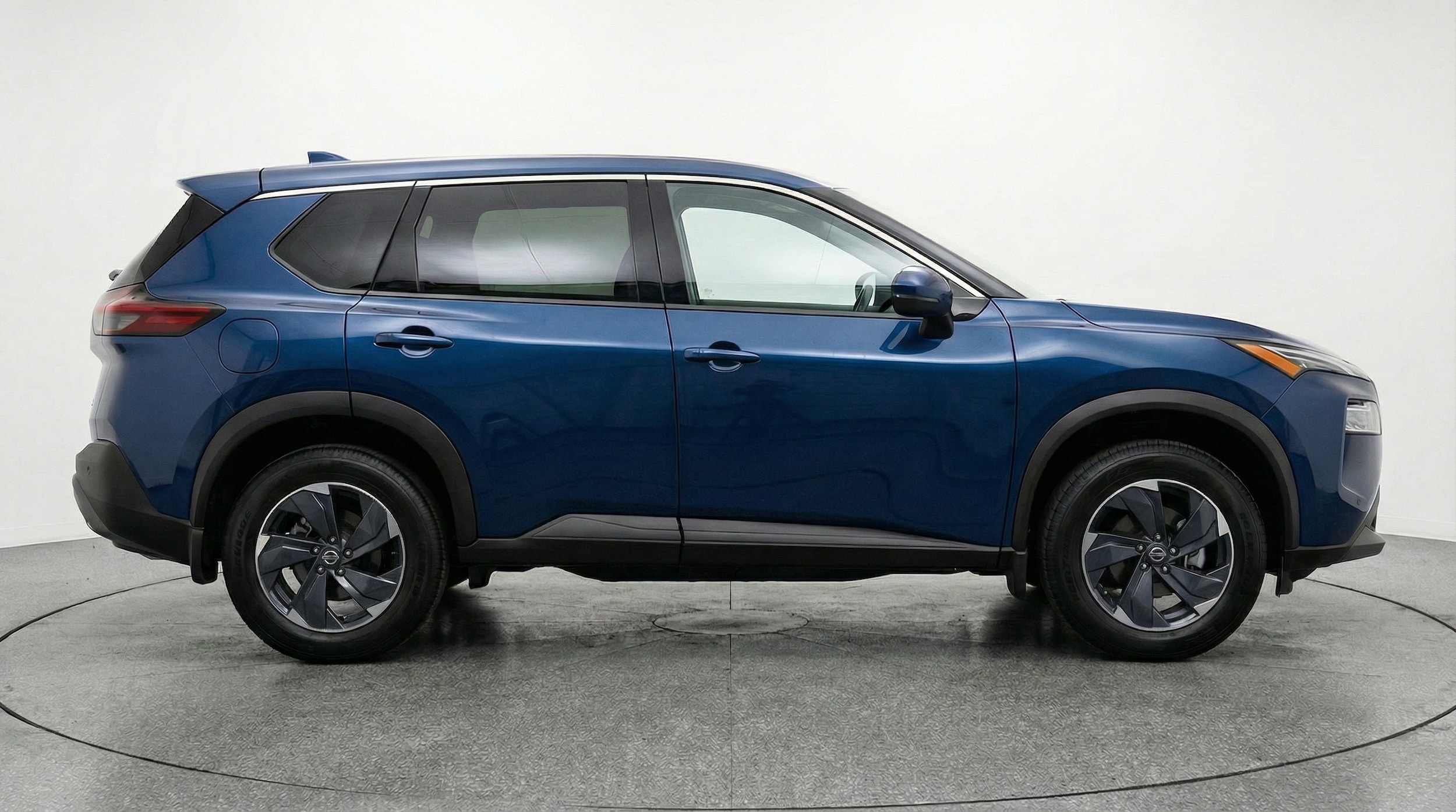 Thumbnail: 2025 Nissan Rogue - 8